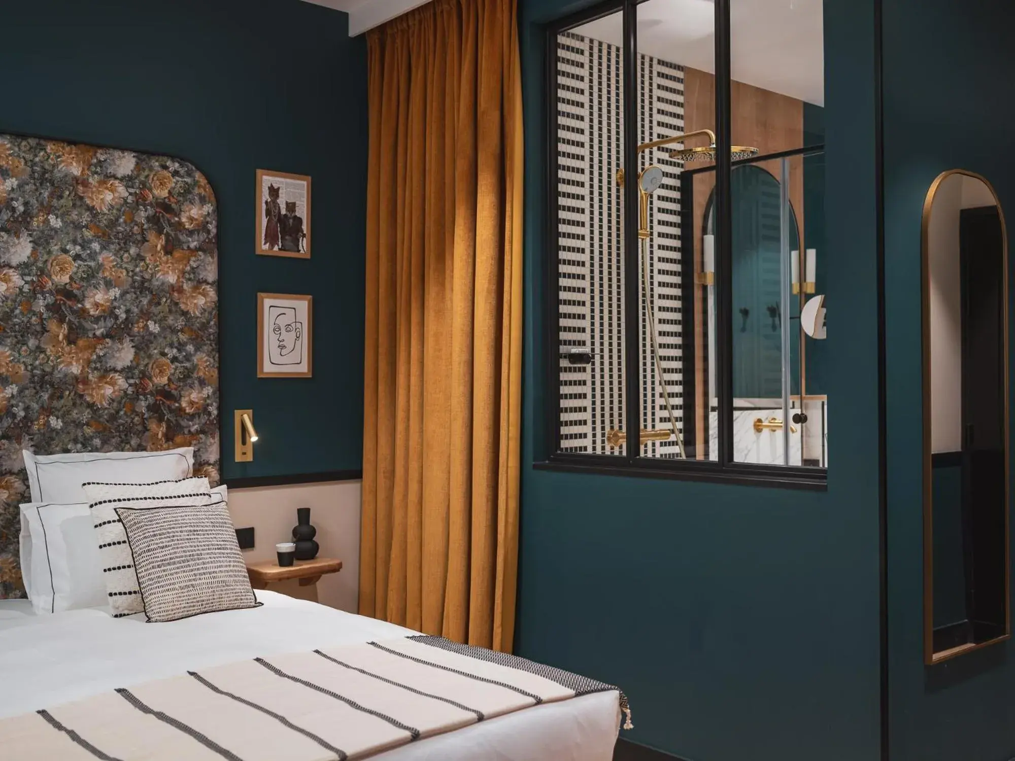 Superior Double Room in Dandy Hotel & Kitchen Superior Double Room in Dandy Hotel & Kitchen