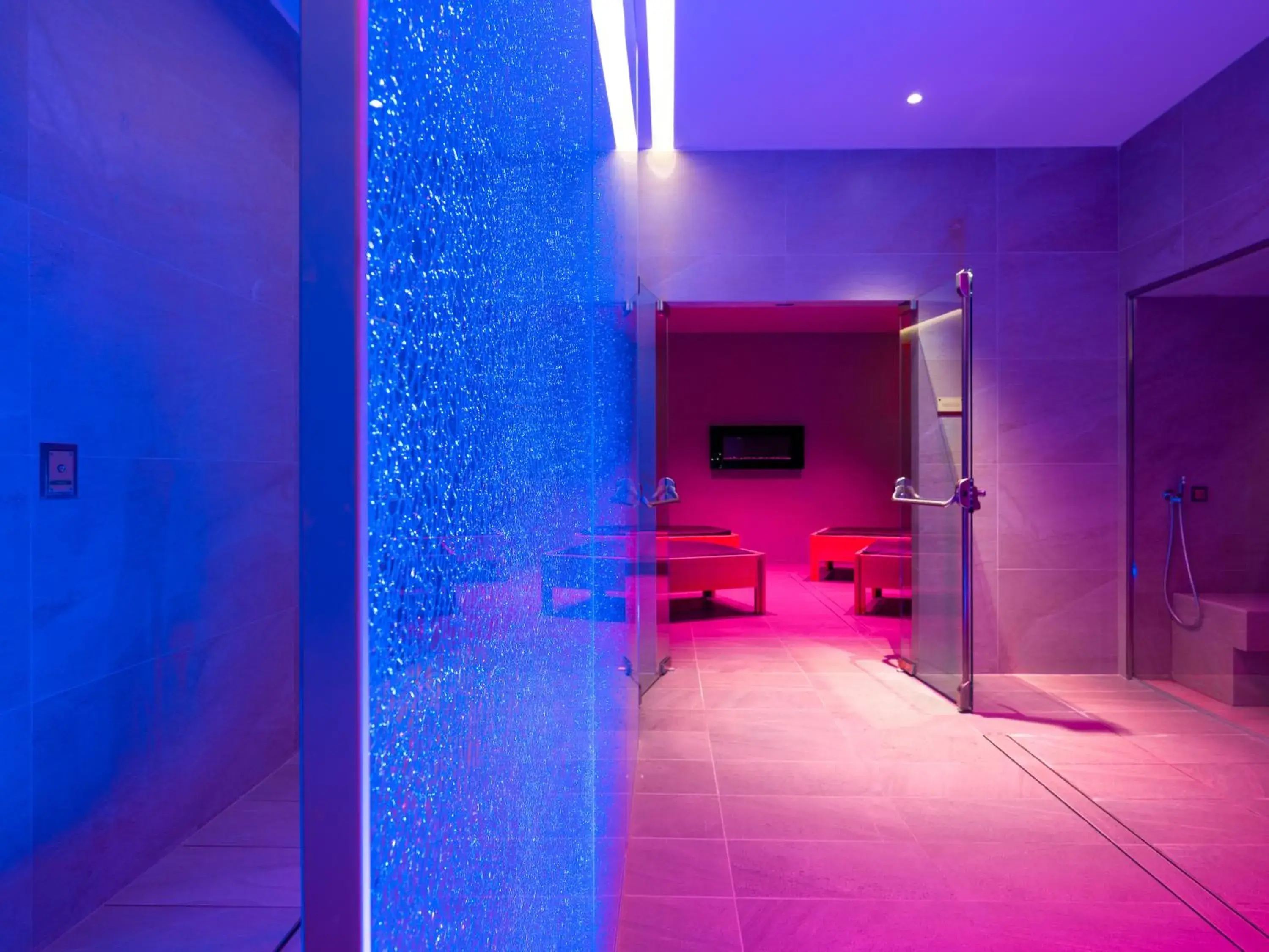 Spa and wellness centre/facilities in Parc Hotel Germano Suites & Apartments