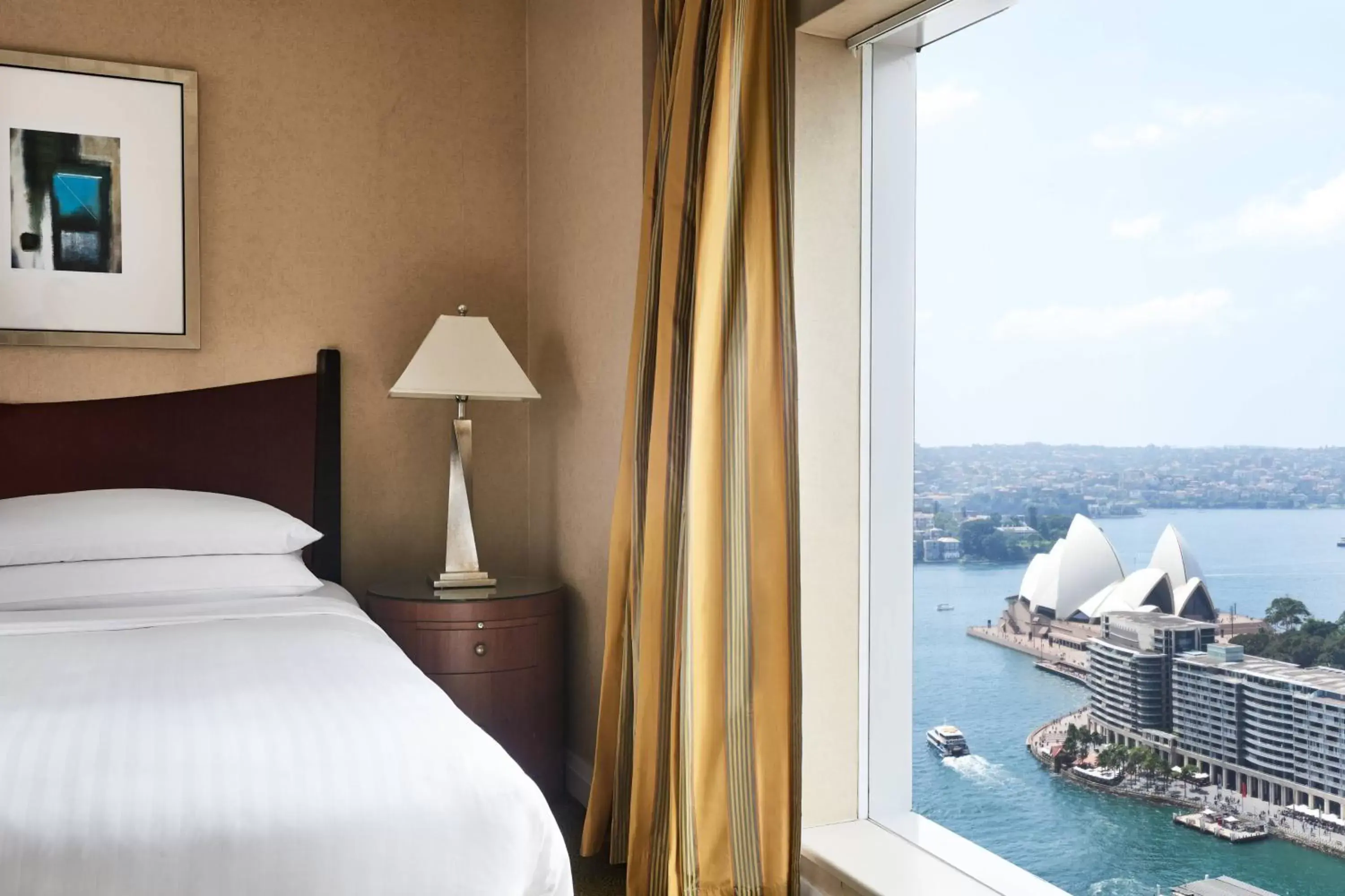Bedroom in Sydney Harbour Marriott Hotel at Circular Quay