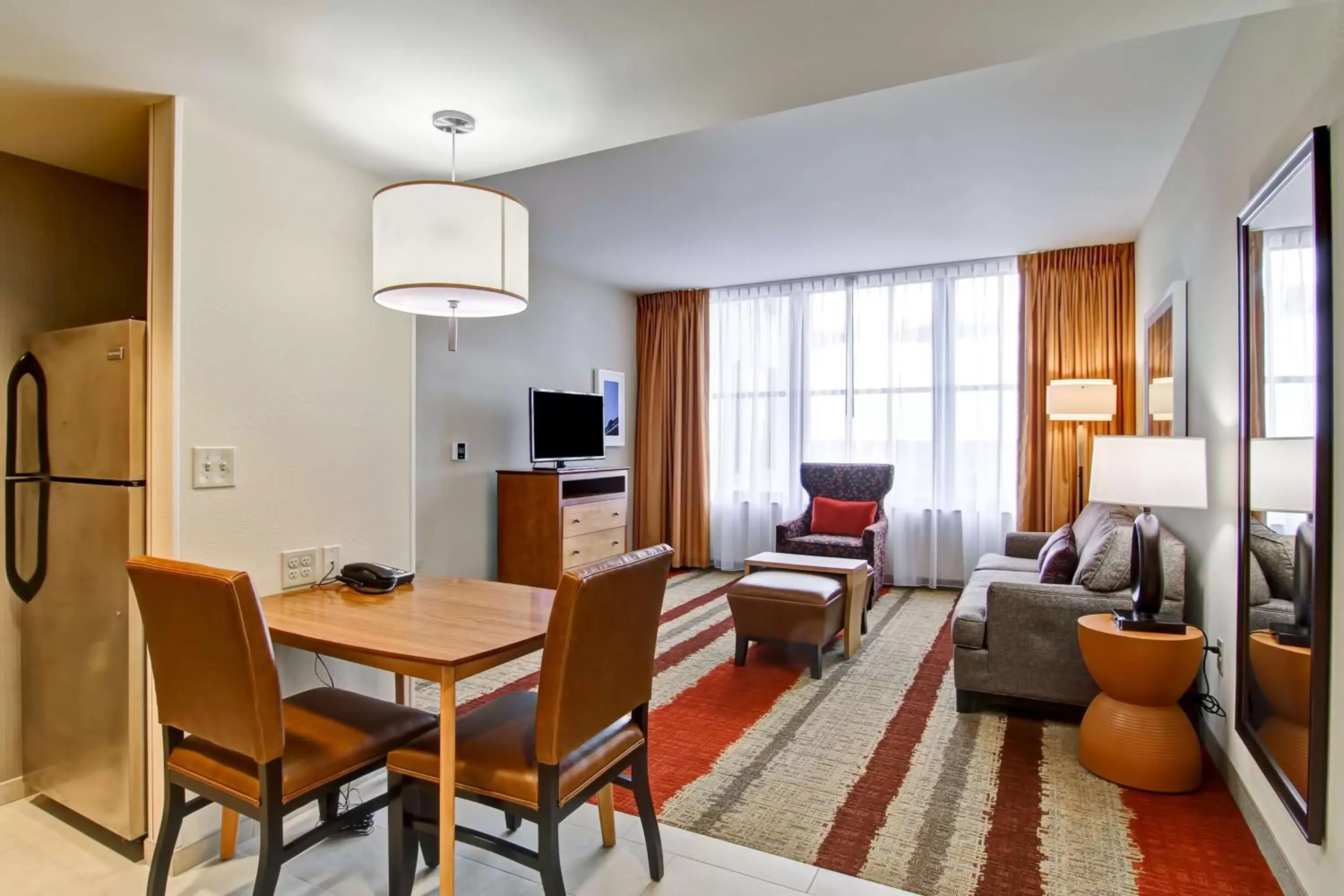 Living room, Seating Area in Homewood Suites by Hilton Cincinnati-Downtown