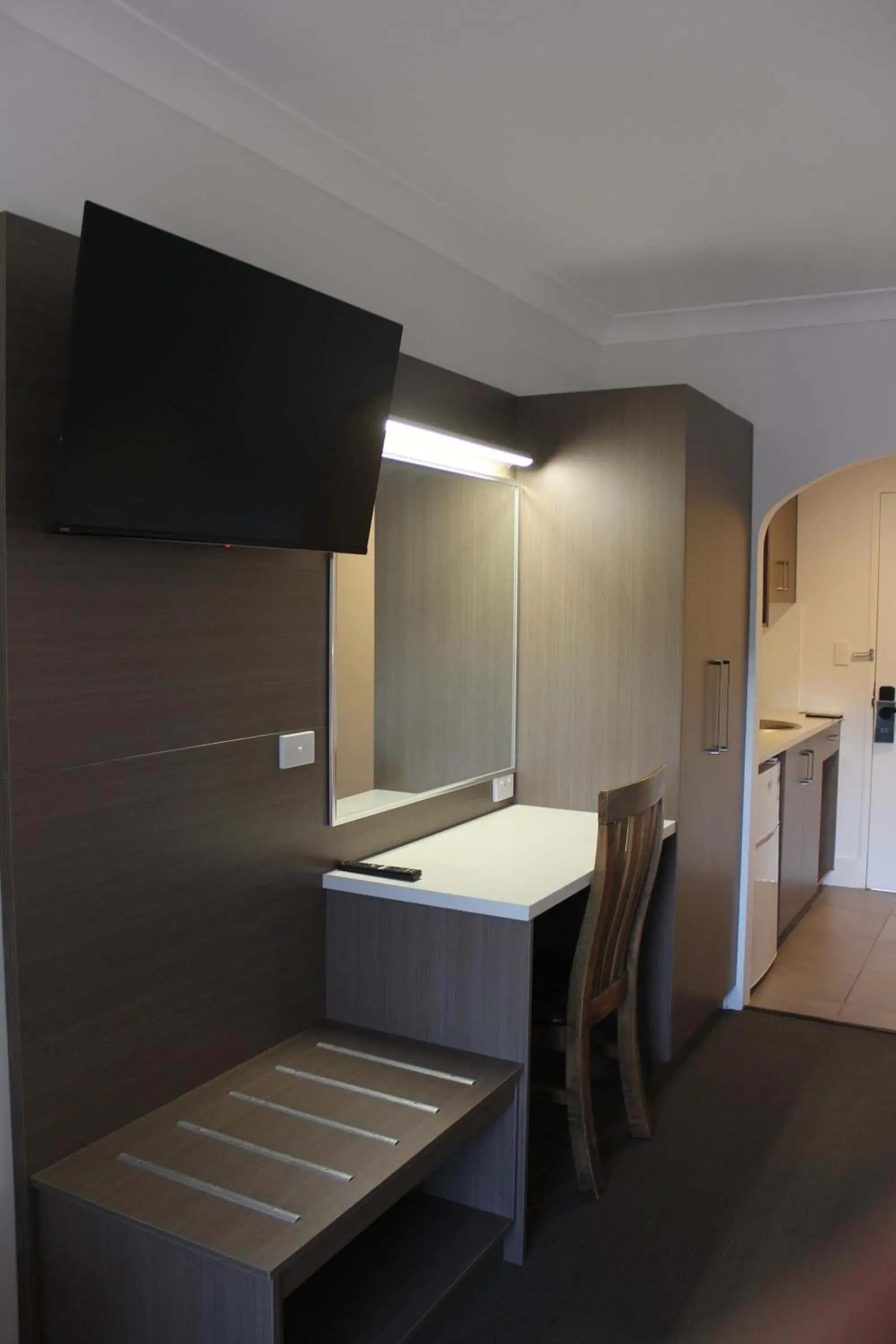 TV and multimedia, TV/Entertainment Center in Aston Motel Yamba