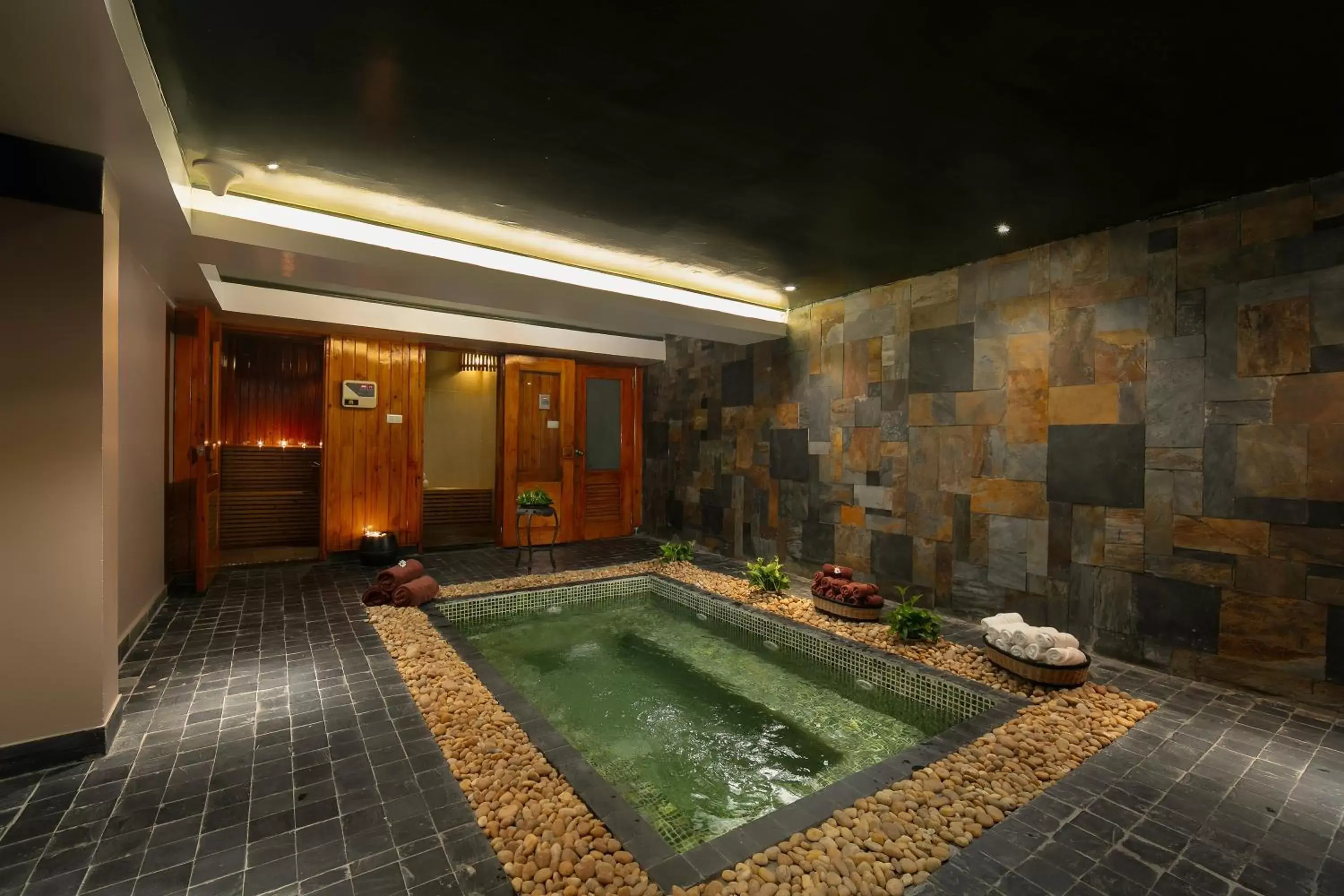 Swimming Pool in Hanoi Boutique Hotel & Spa