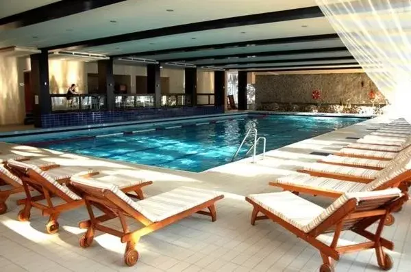 Swimming Pool in Alpin ApartHotel 2302