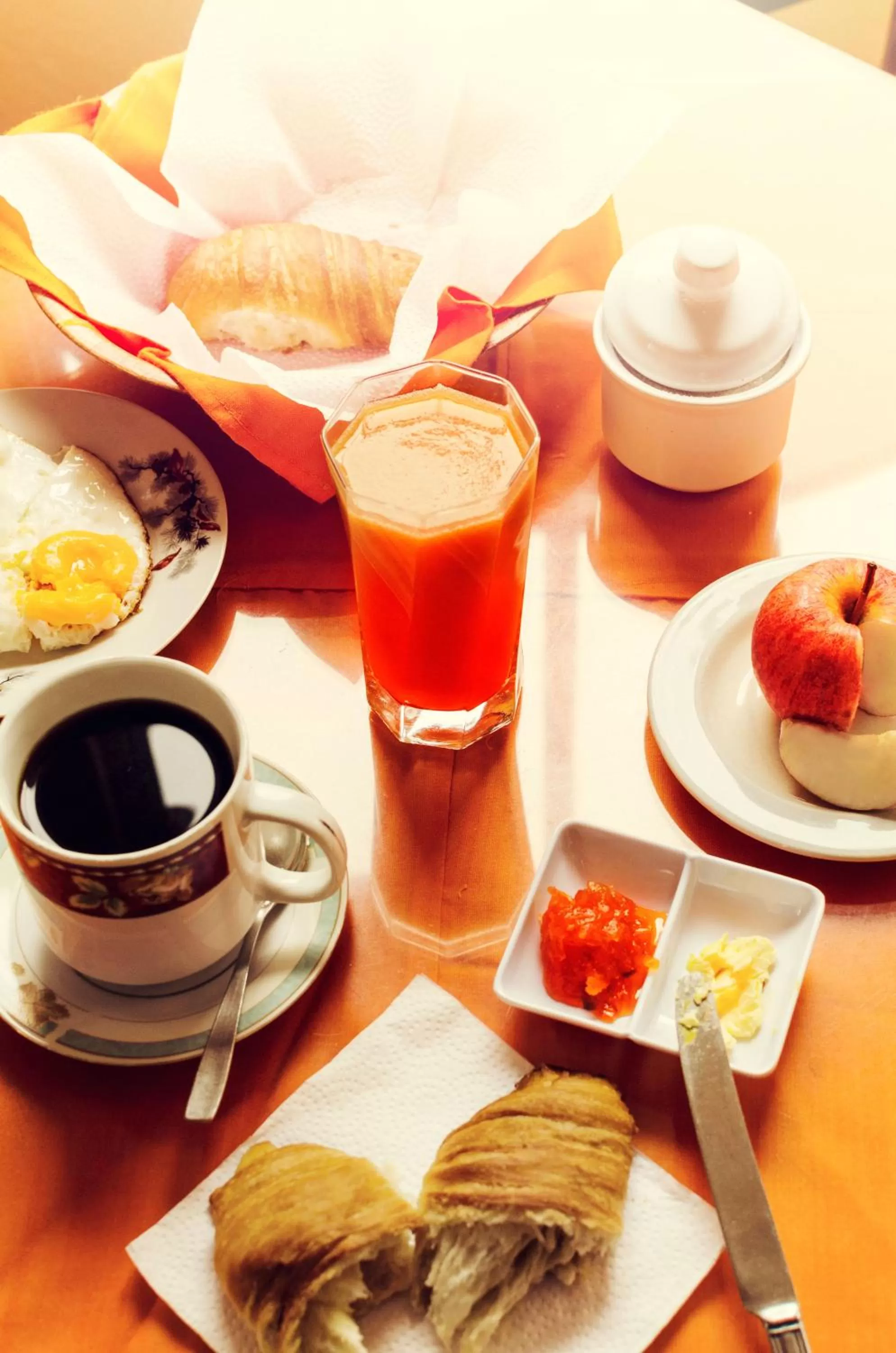 American breakfast, Breakfast in Hotel Flor de Oriente