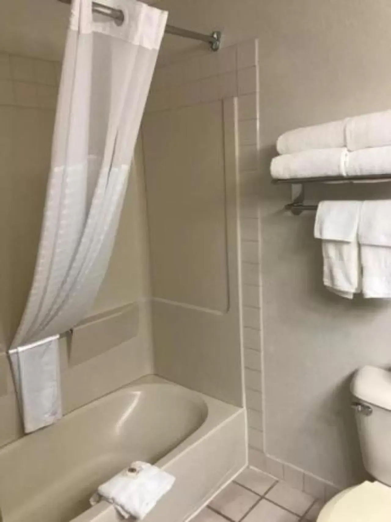 Shower, Bathroom in Comfort Inn & Suites at I-74 and 155