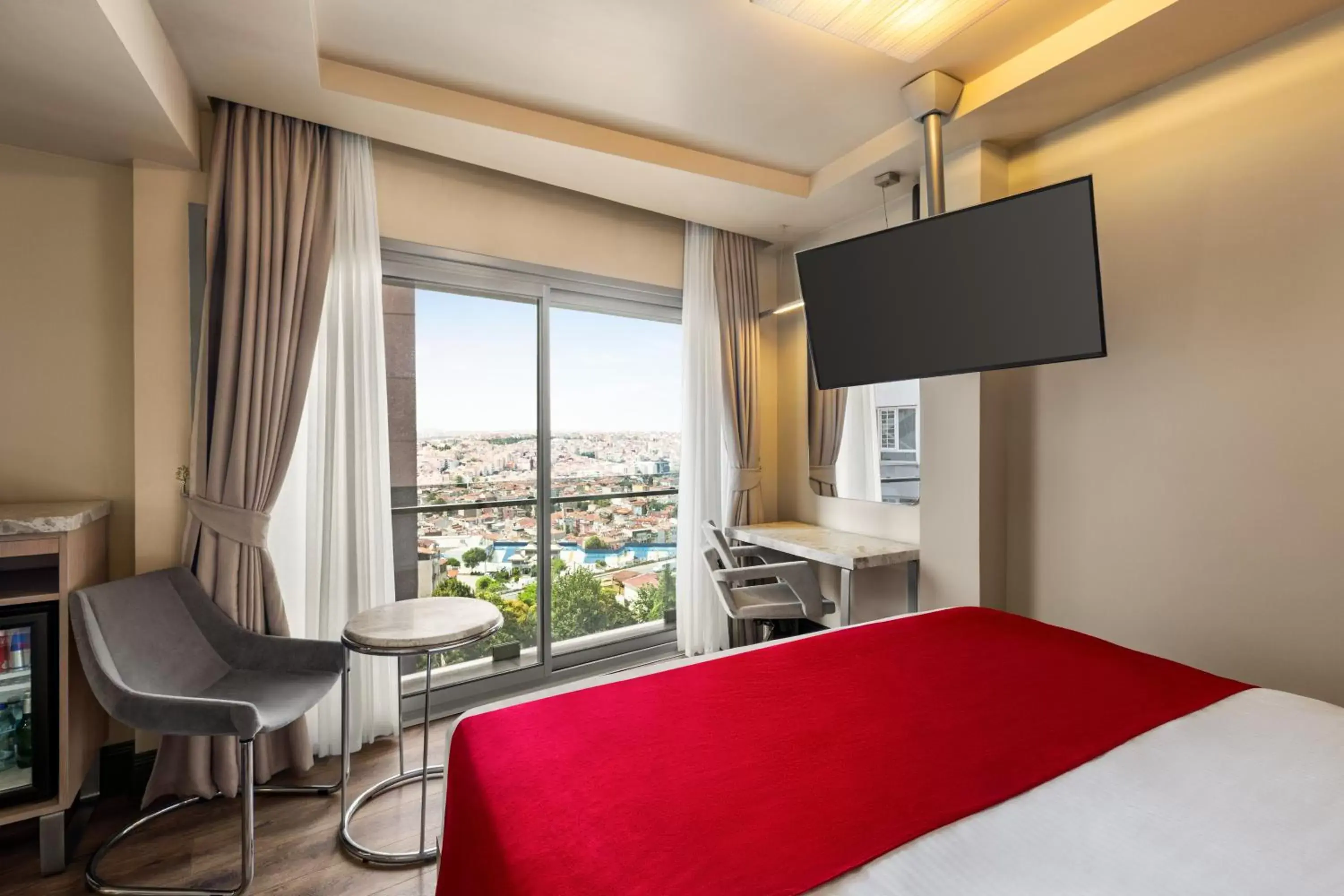 Bed in Ramada By Wyndham Istanbul Pera Taksim Bed in Ramada By Wyndham Istanbul Pera Taksim