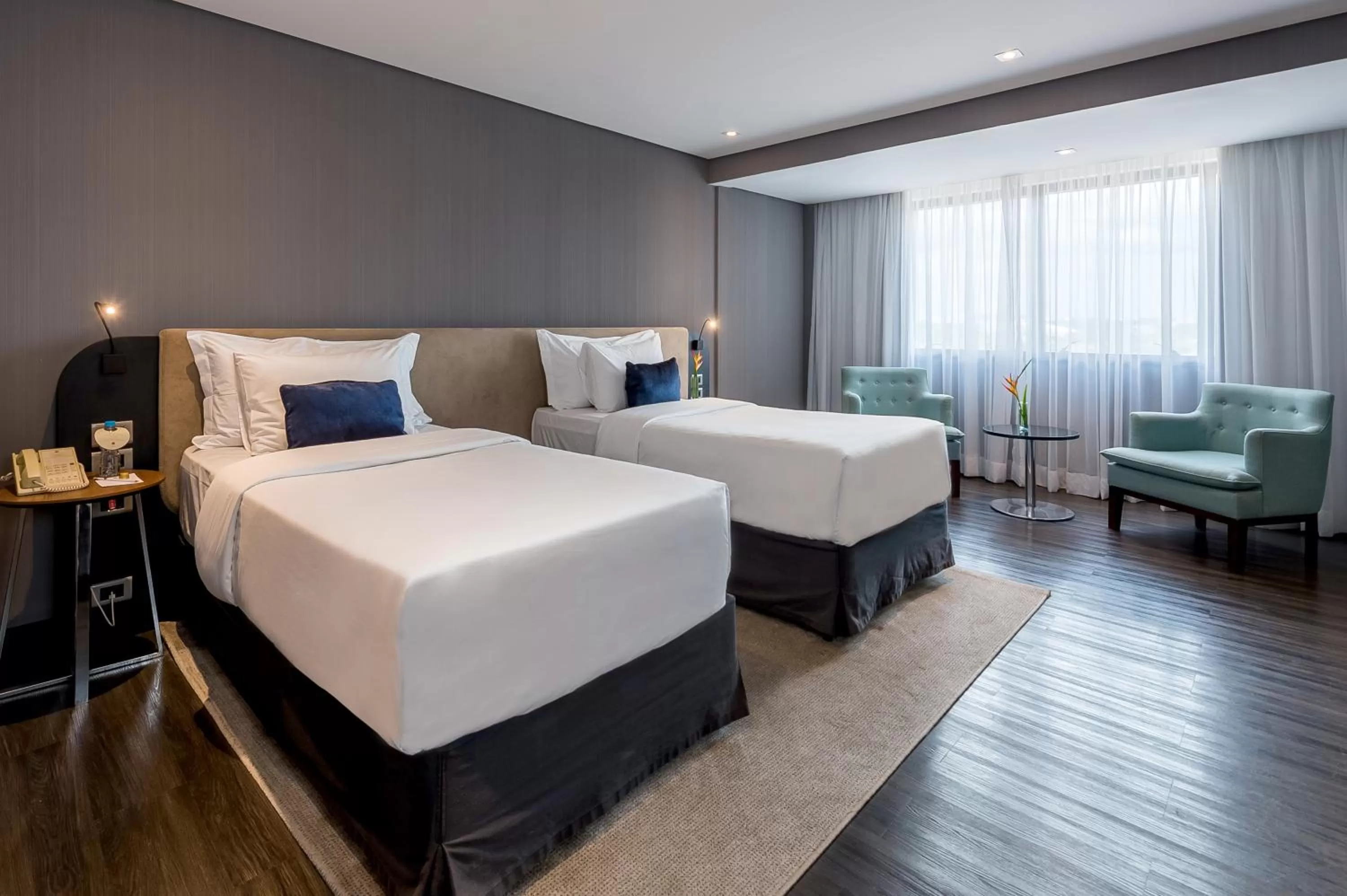 Photo of the whole room, Bed in Grand Mercure Brasilia Eixo Monumental