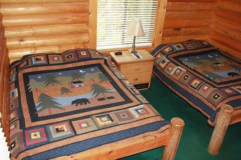 Deluxe Double Room in Teton Valley Cabins Deluxe Double Room in Teton Valley Cabins