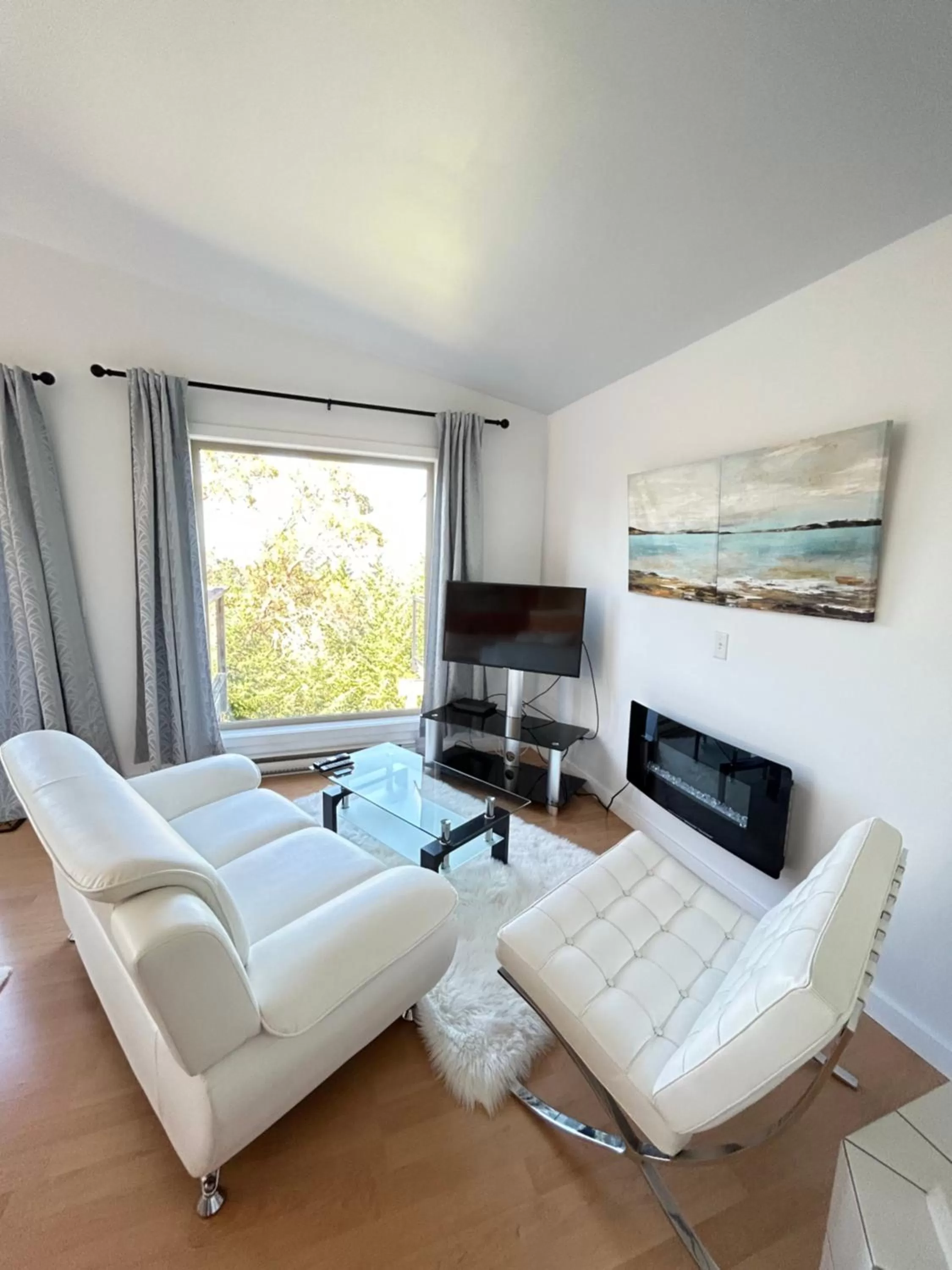 TV and multimedia, Seating Area in Armand Heights