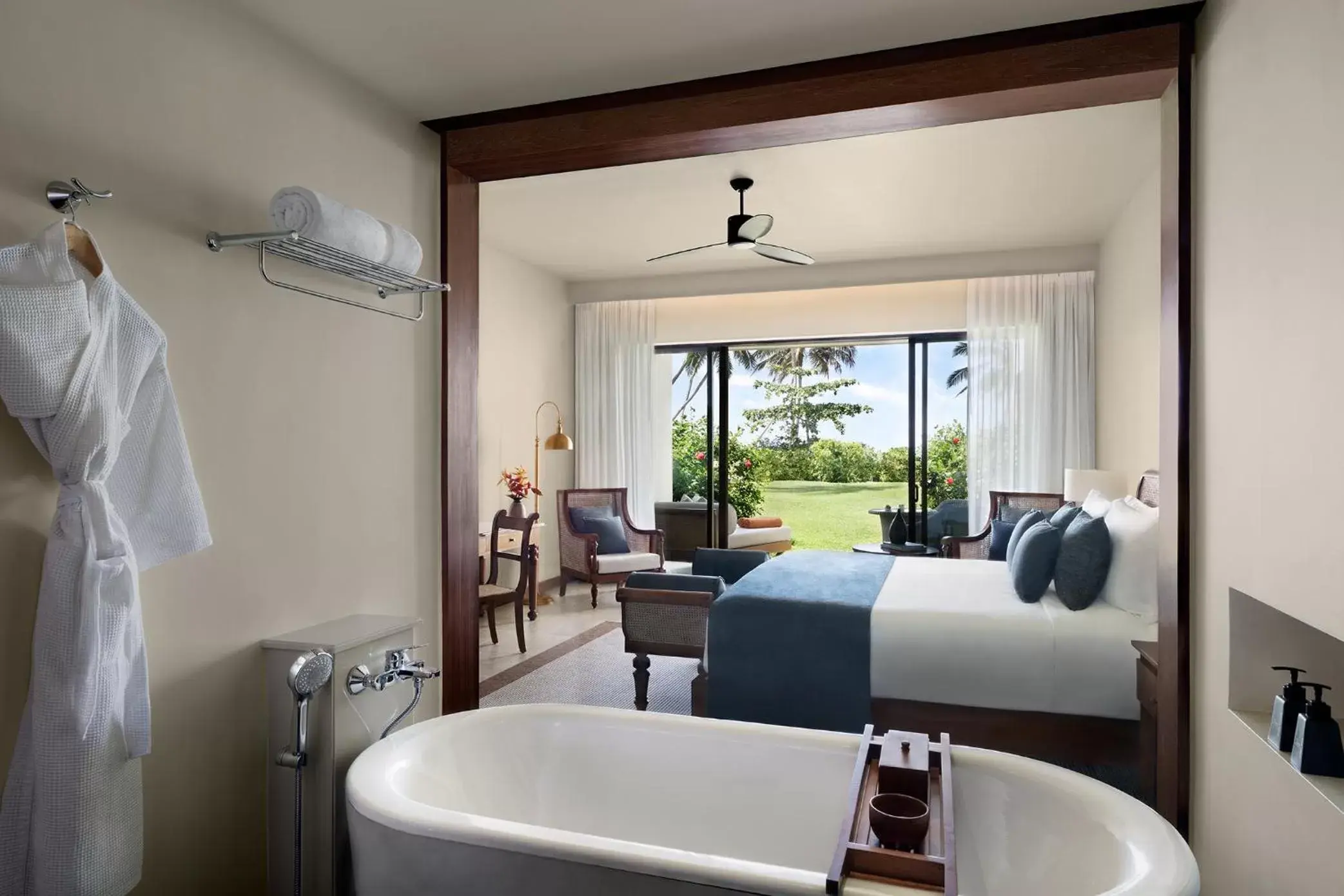 Bedroom in Anantara Peace Haven Tangalle Resort