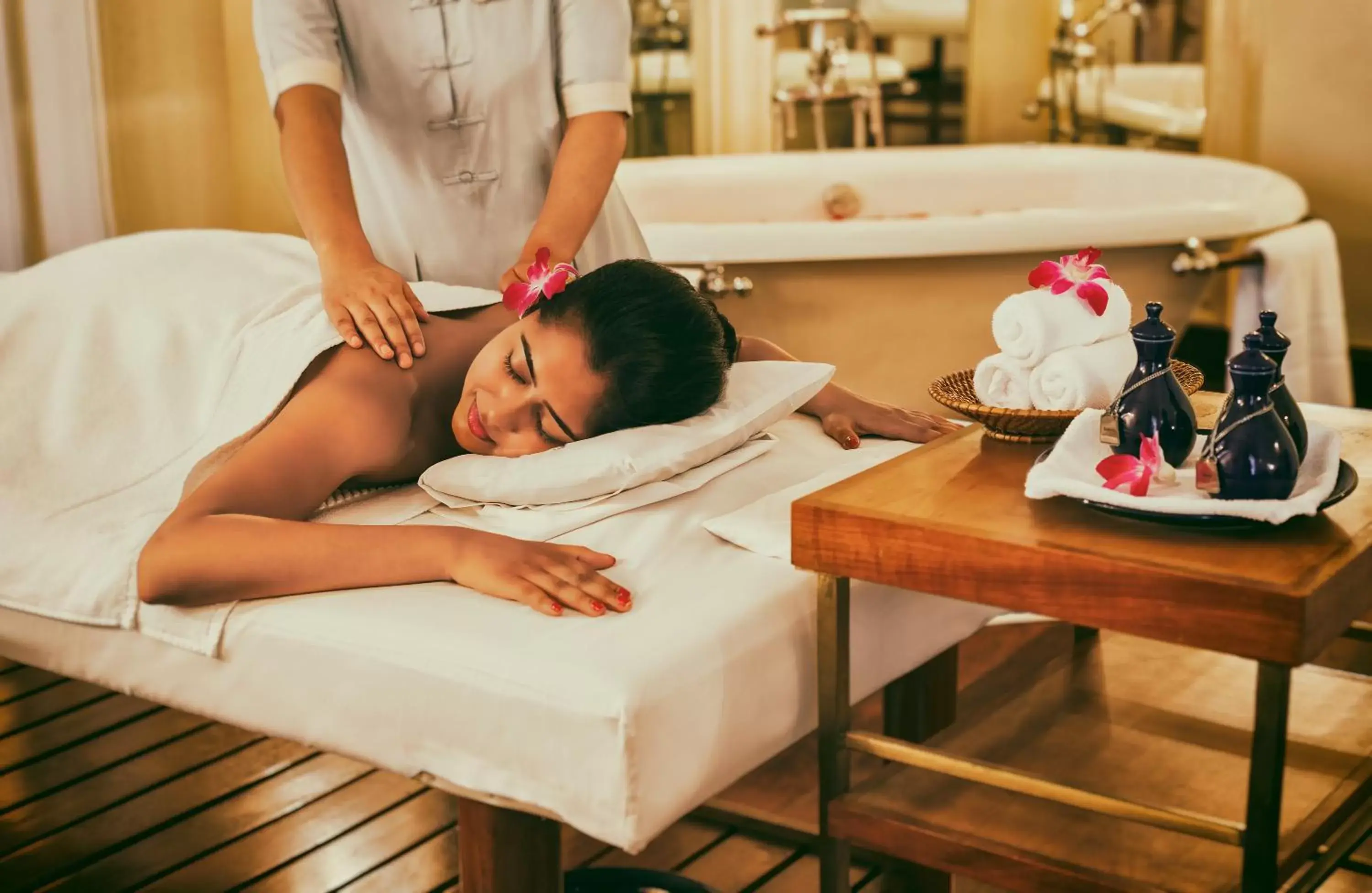 Massage in The Oberoi Grand Kolkata