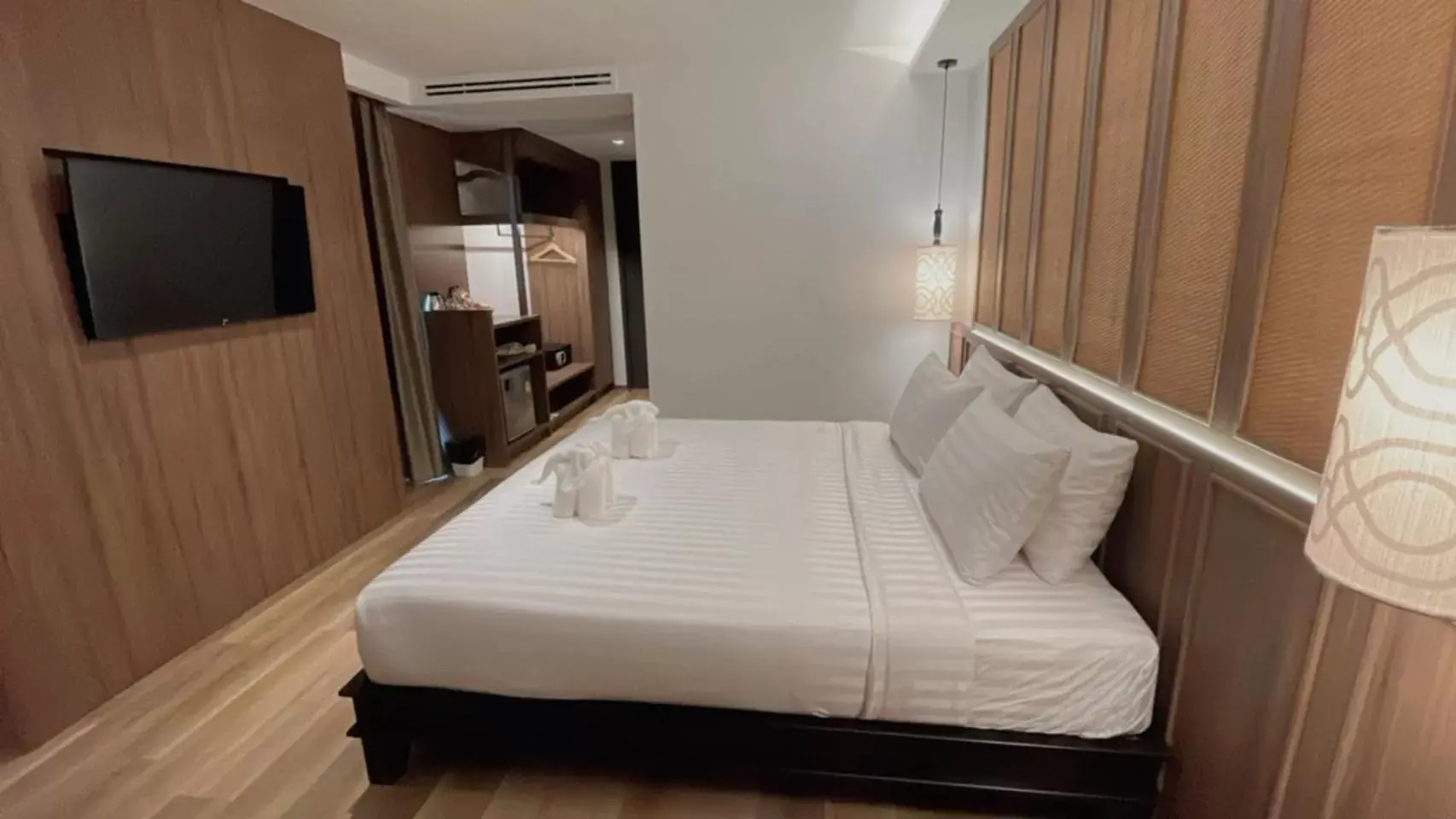 Superior King Room in Sareeviengping Hotel Chiangmai Superior King Room in Sareeviengping Hotel Chiangmai