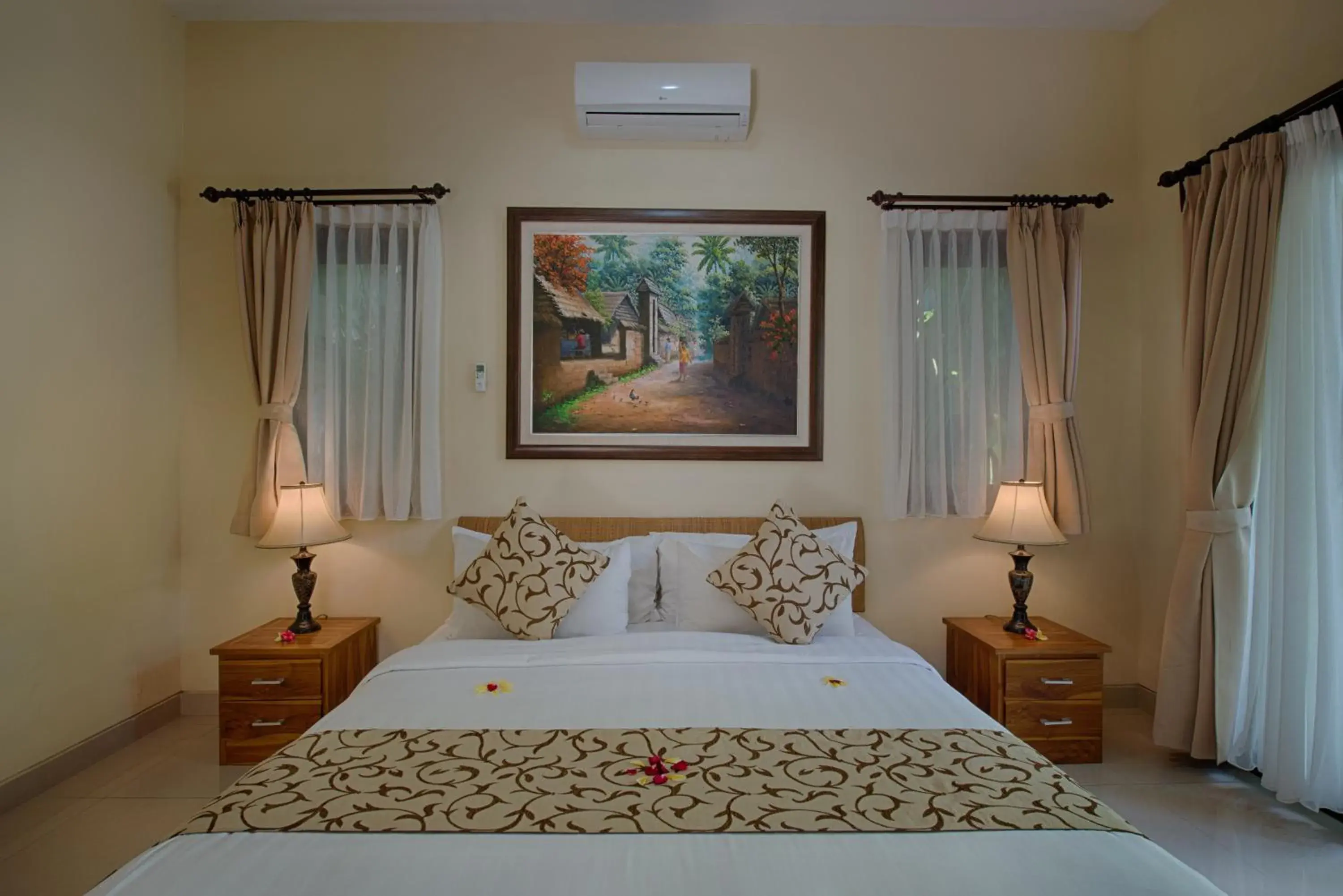 Bedroom, Bed in Kadiga Villas Ubud
