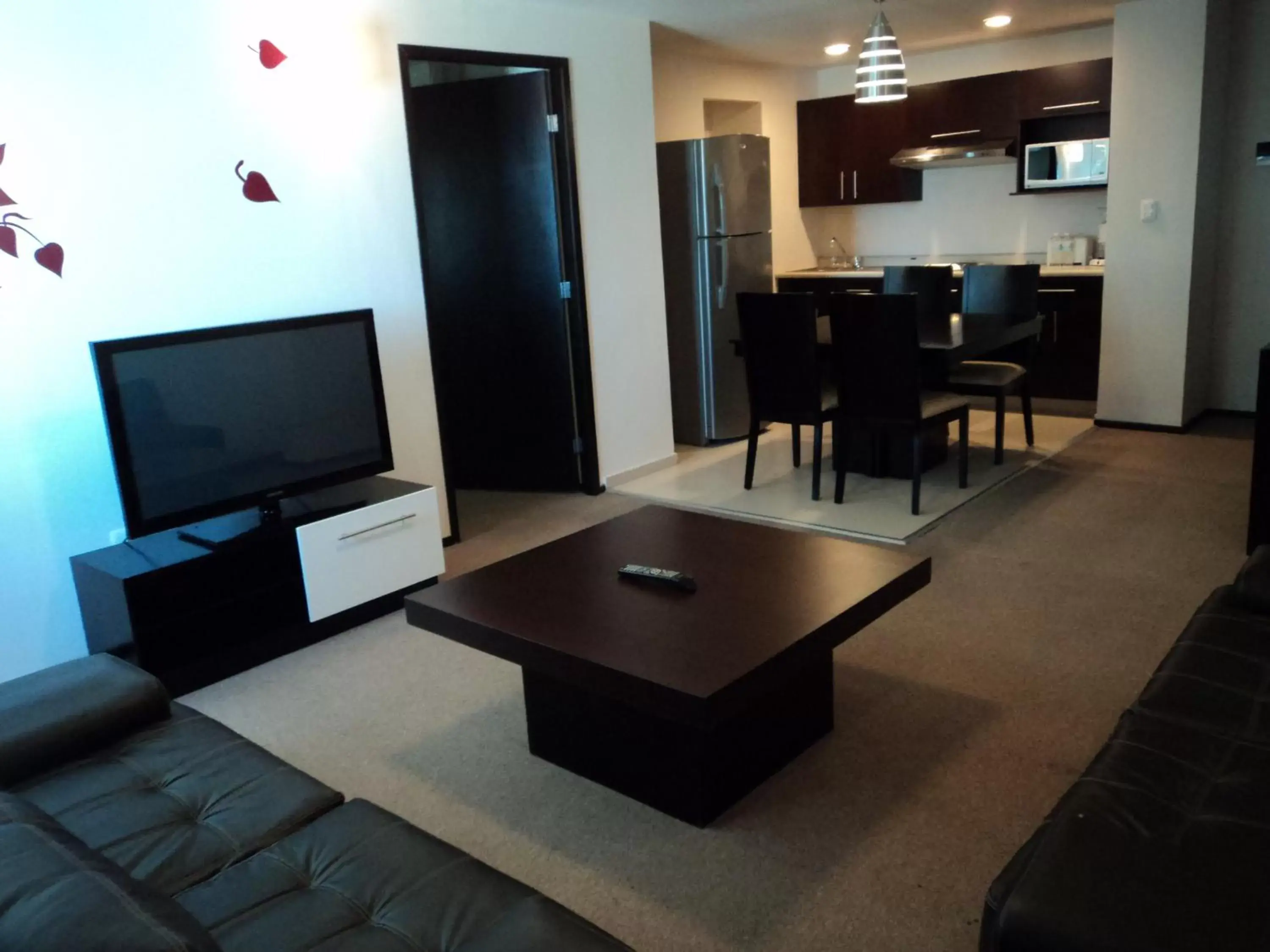 Living room, TV/Entertainment Center in Hotel Nuvo
