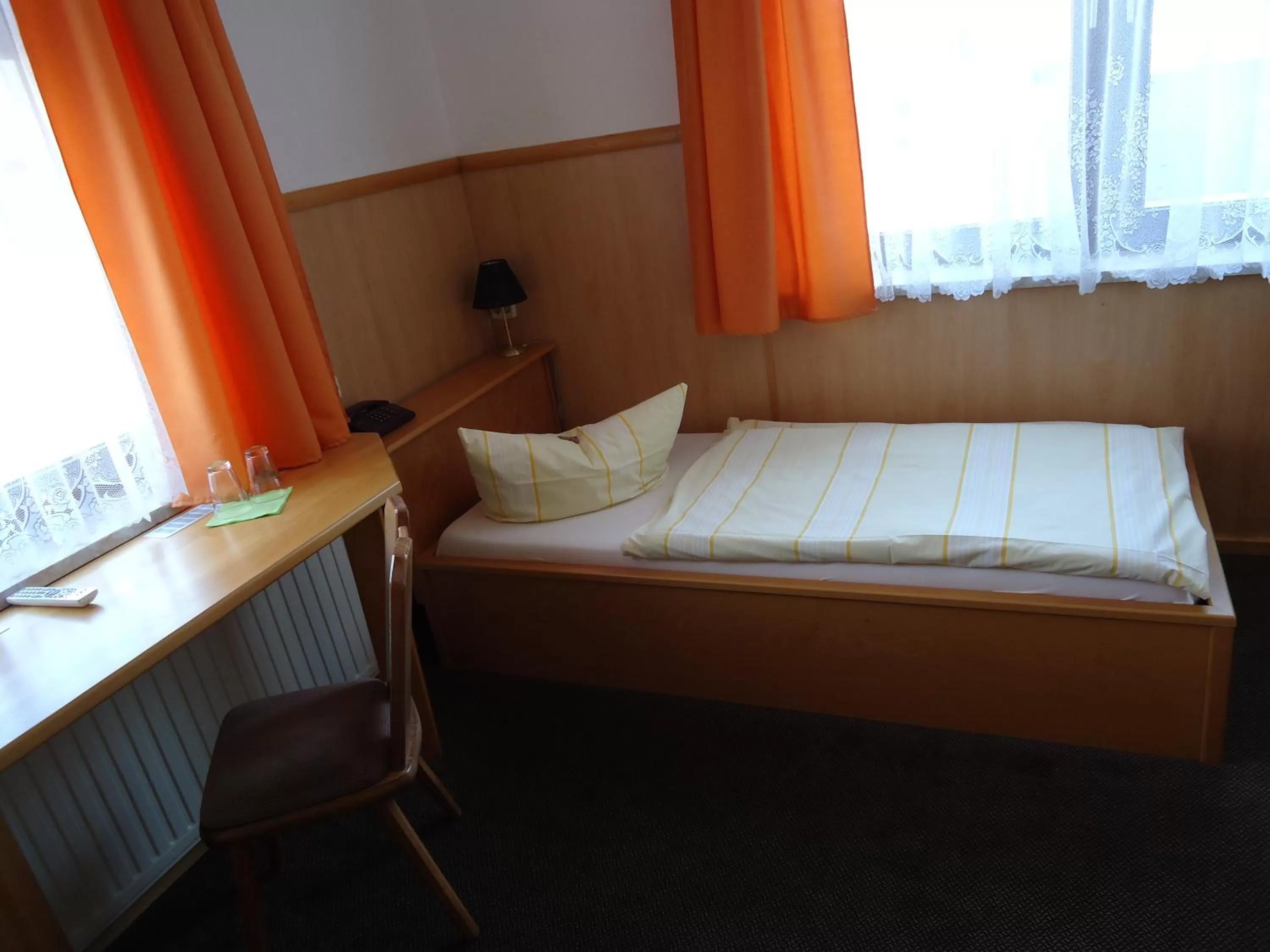 Bed in Cityhotel Magdeburg