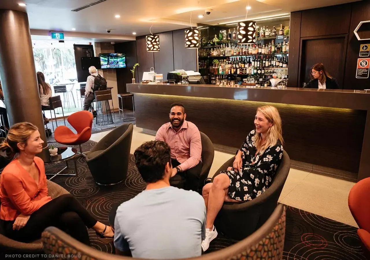 Lounge or bar, Lounge/Bar in Novotel Sydney Parramatta