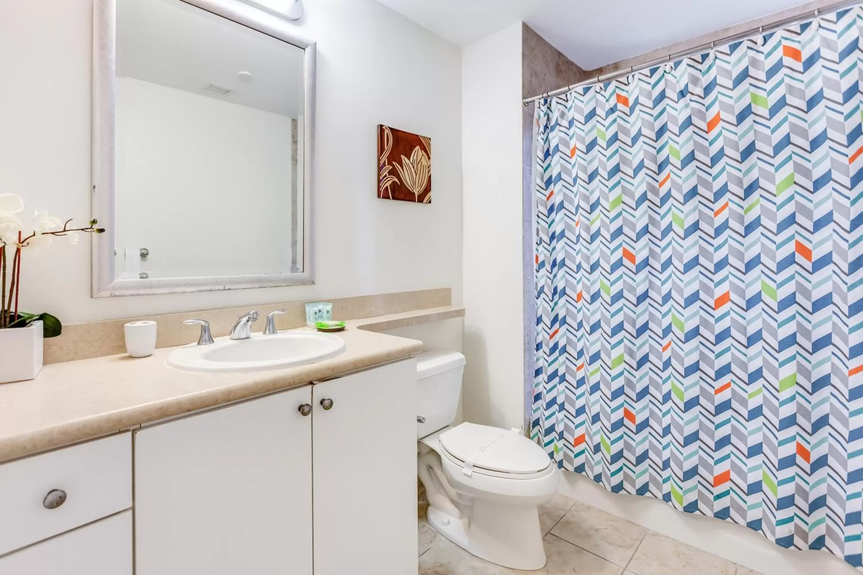 Bedroom, Bathroom in Dadeland Towers by Miami Vacations