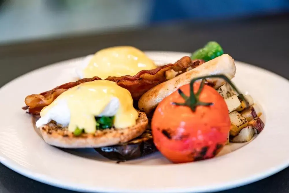 Restaurant/places to eat in Dakota Dunes Resort Restaurant/places to eat in Dakota Dunes Resort