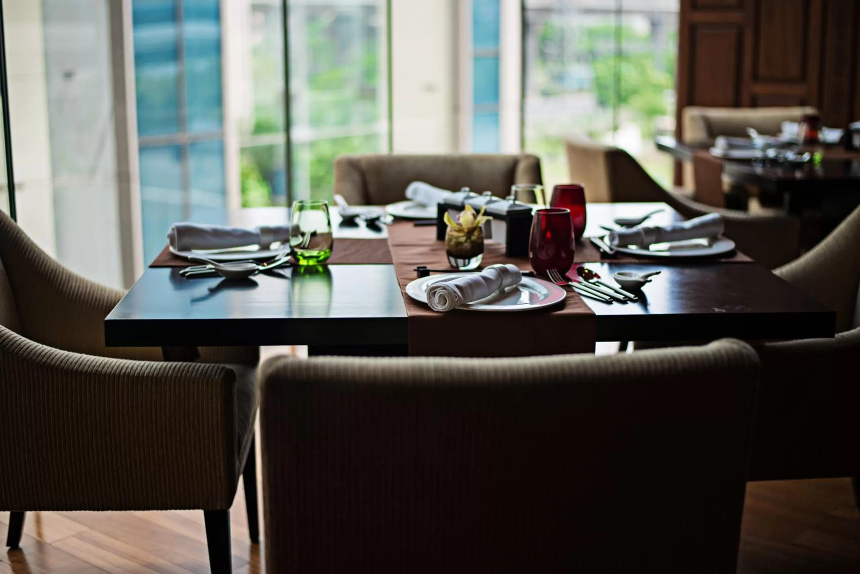 Restaurant/places to eat in Taj City Centre Gurugram