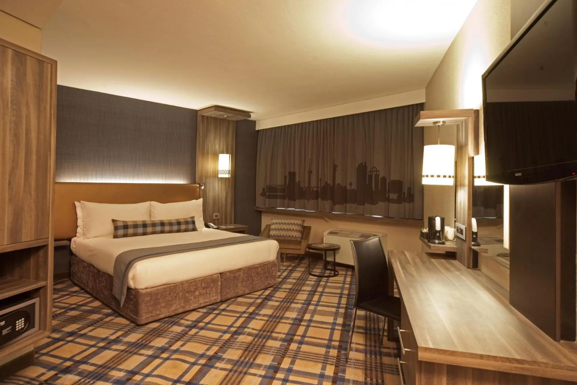 Bed in Garden Court Milpark, Johannesburg