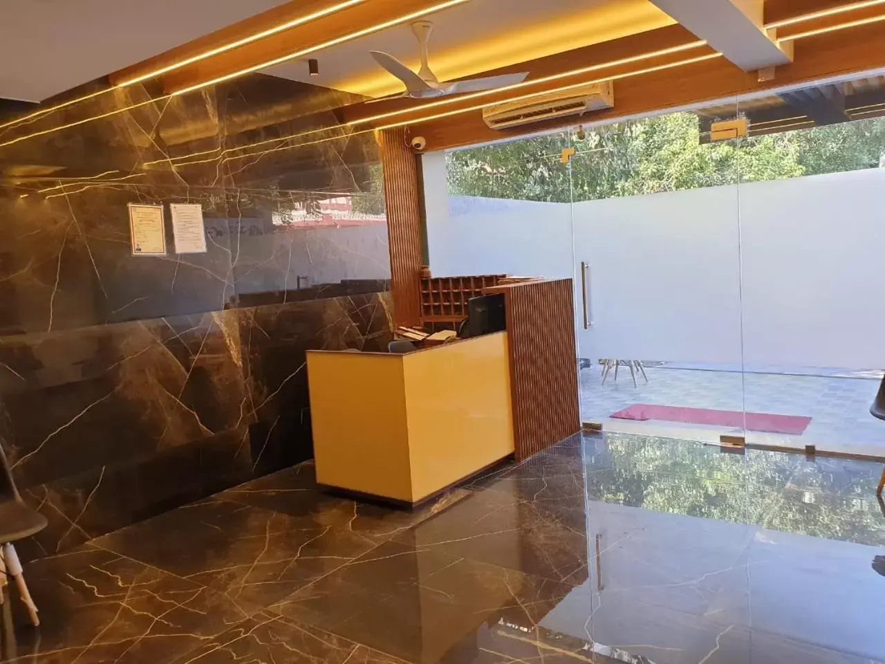 Lobby or reception in Nova Park Lobby or reception in Nova Park