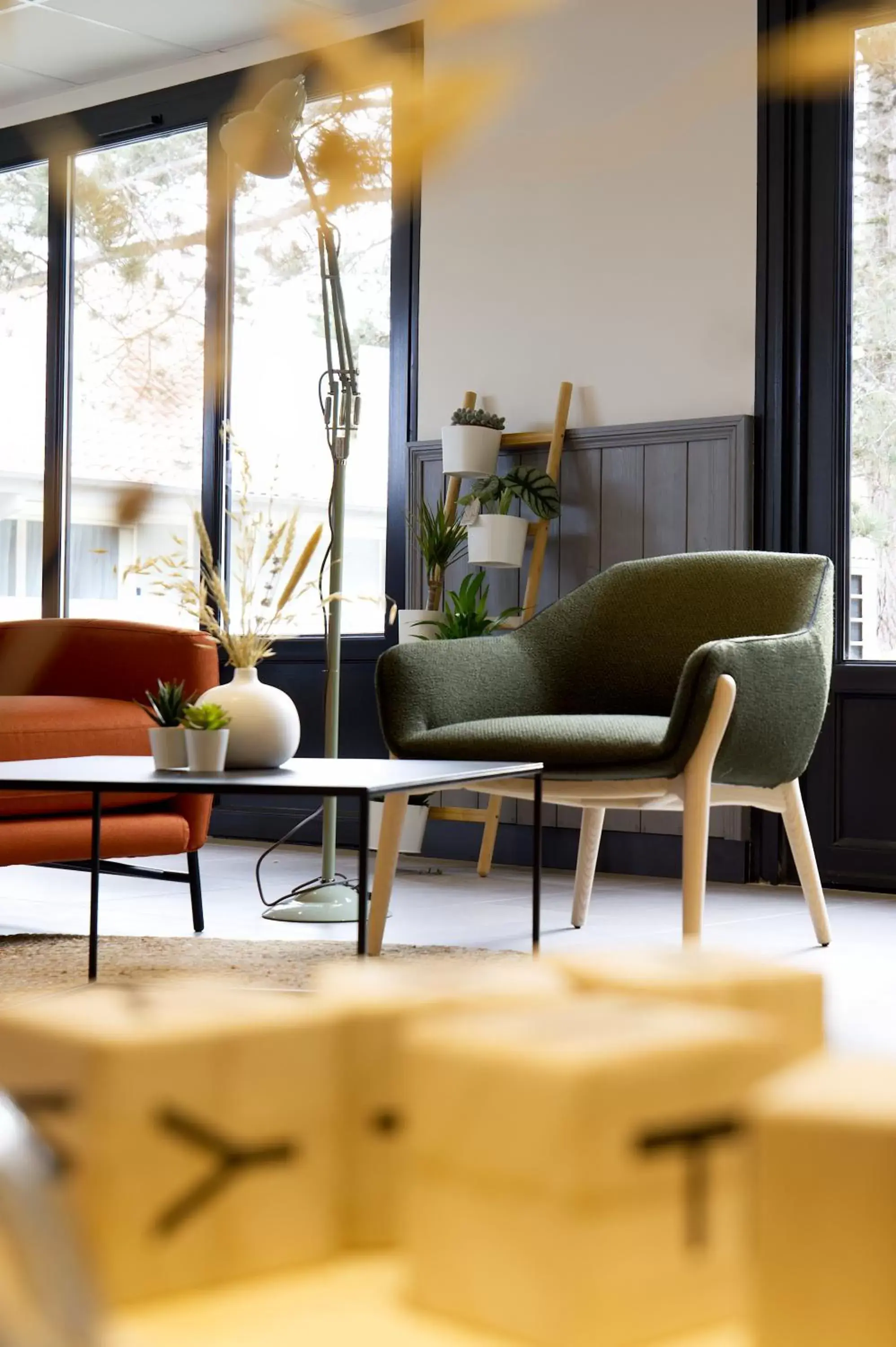 Living room, Seating Area in Campanile Limoges Nord