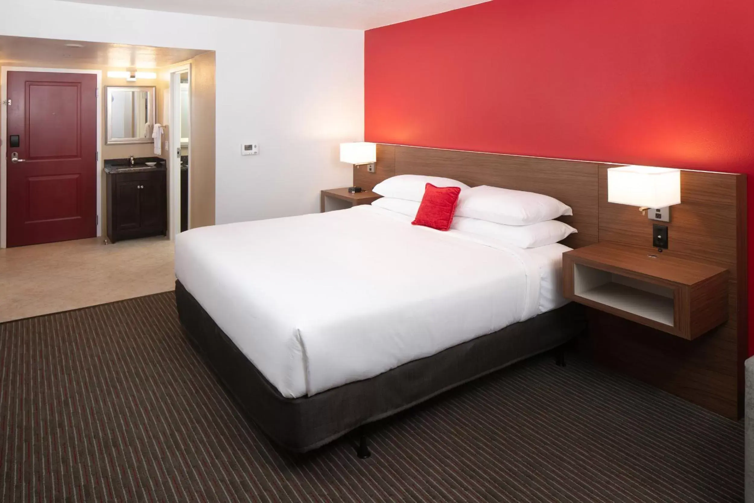 Bedroom, Bed in Red Lion Hotel Orlando Lake Buena Vista South- Near Disney