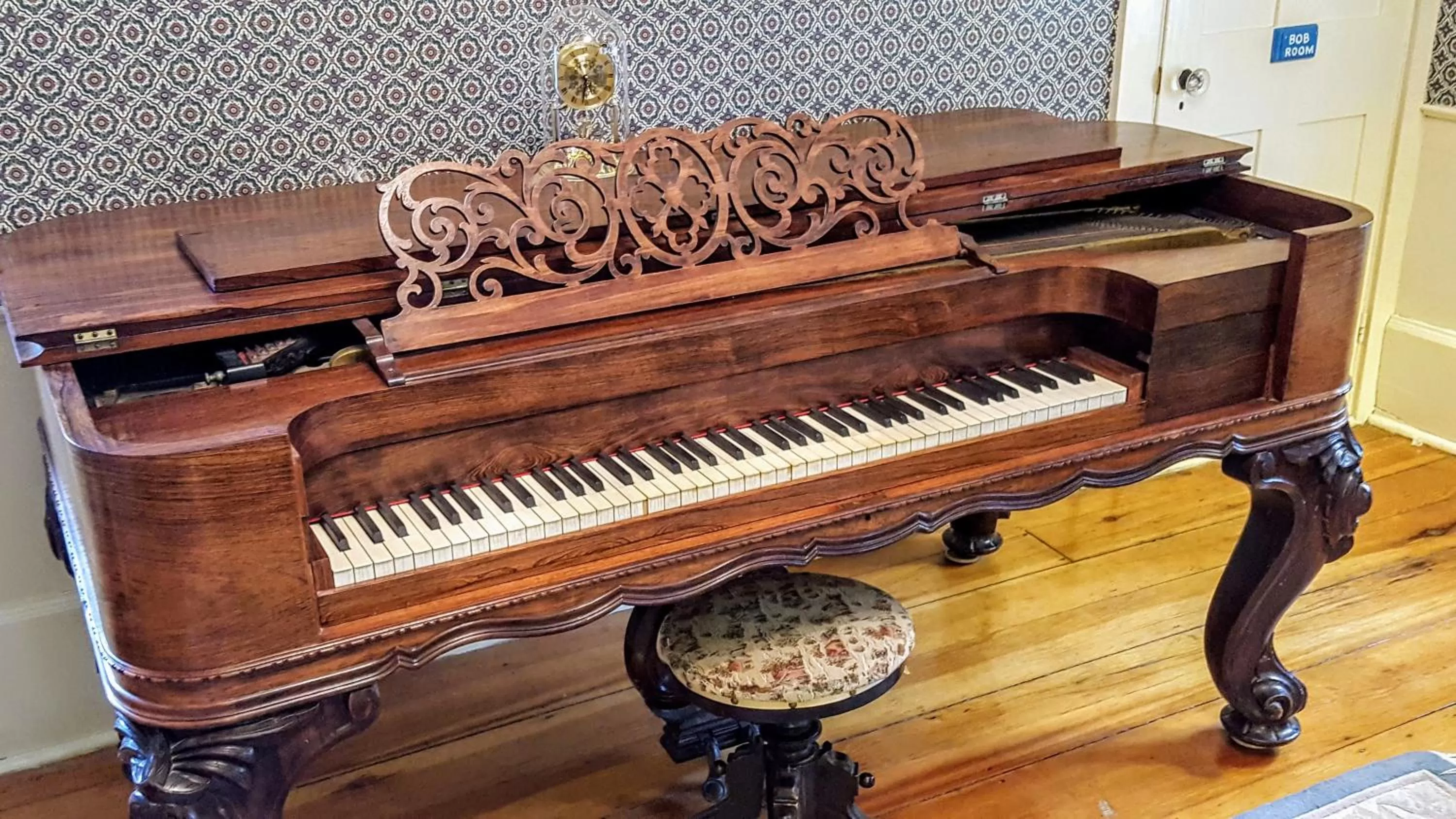 Property building in Clark Currier Inn