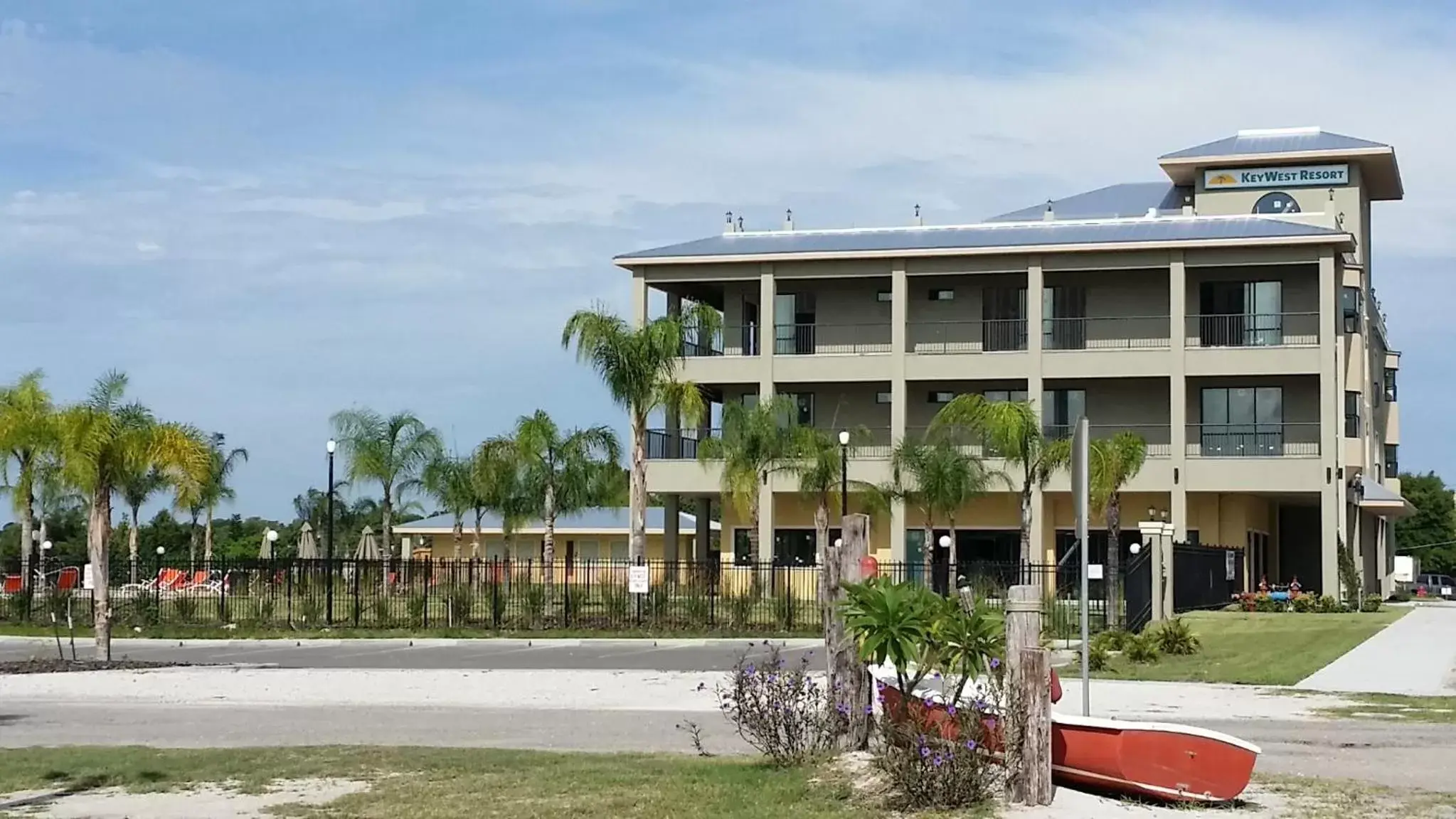 Property Building in Key West Resort - Lake Dora