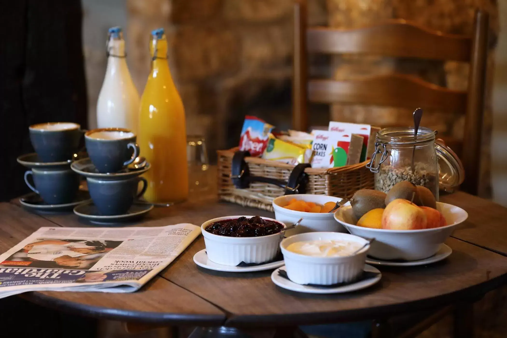 Continental breakfast in Horse and Groom