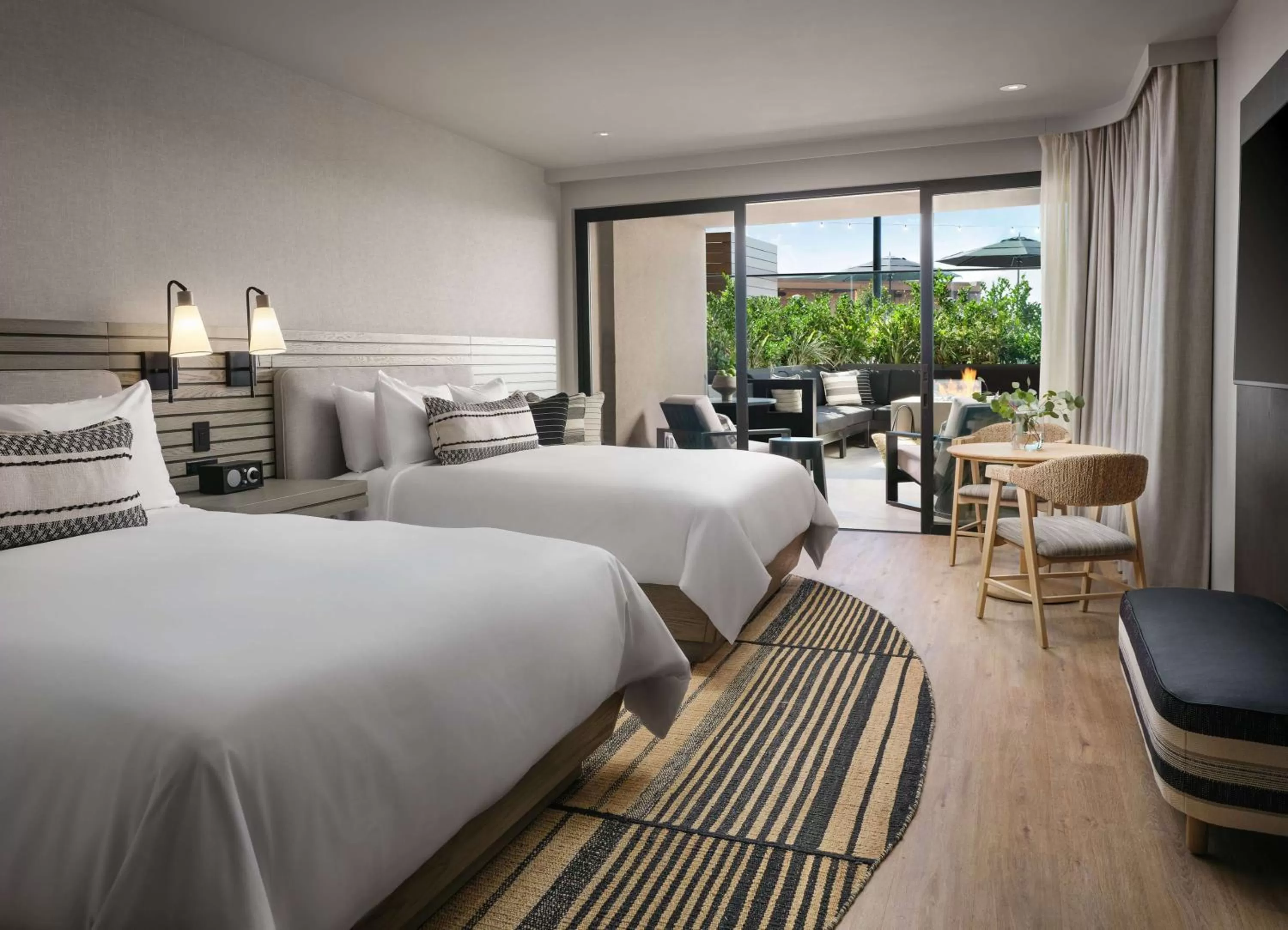 Photo of the whole room, Bed in Alila Marea Beach Resort Encinitas, a Hyatt Resort