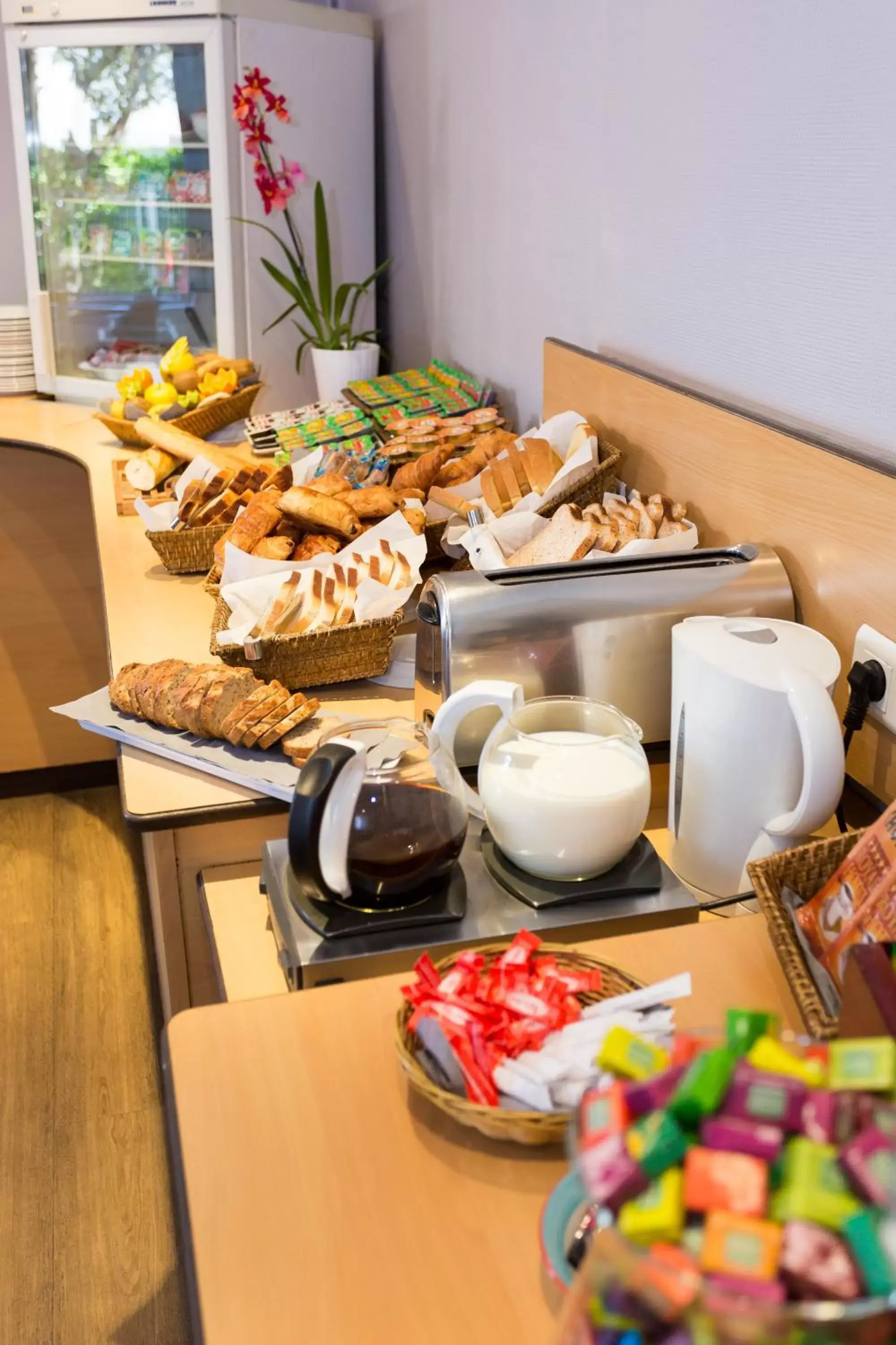 Area and facilities, Breakfast in Hotel inn Grenoble Eybens Parc des Expositions Ex Kyriad