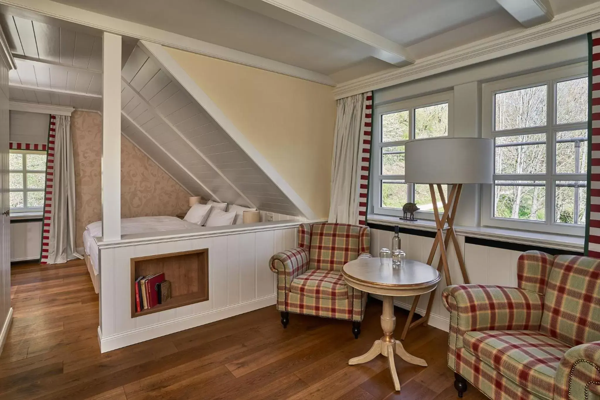 Photo of the whole room in Relais & Châteaux Hardenberg BurgHotel Photo of the whole room in Relais & Châteaux Hardenberg BurgHotel