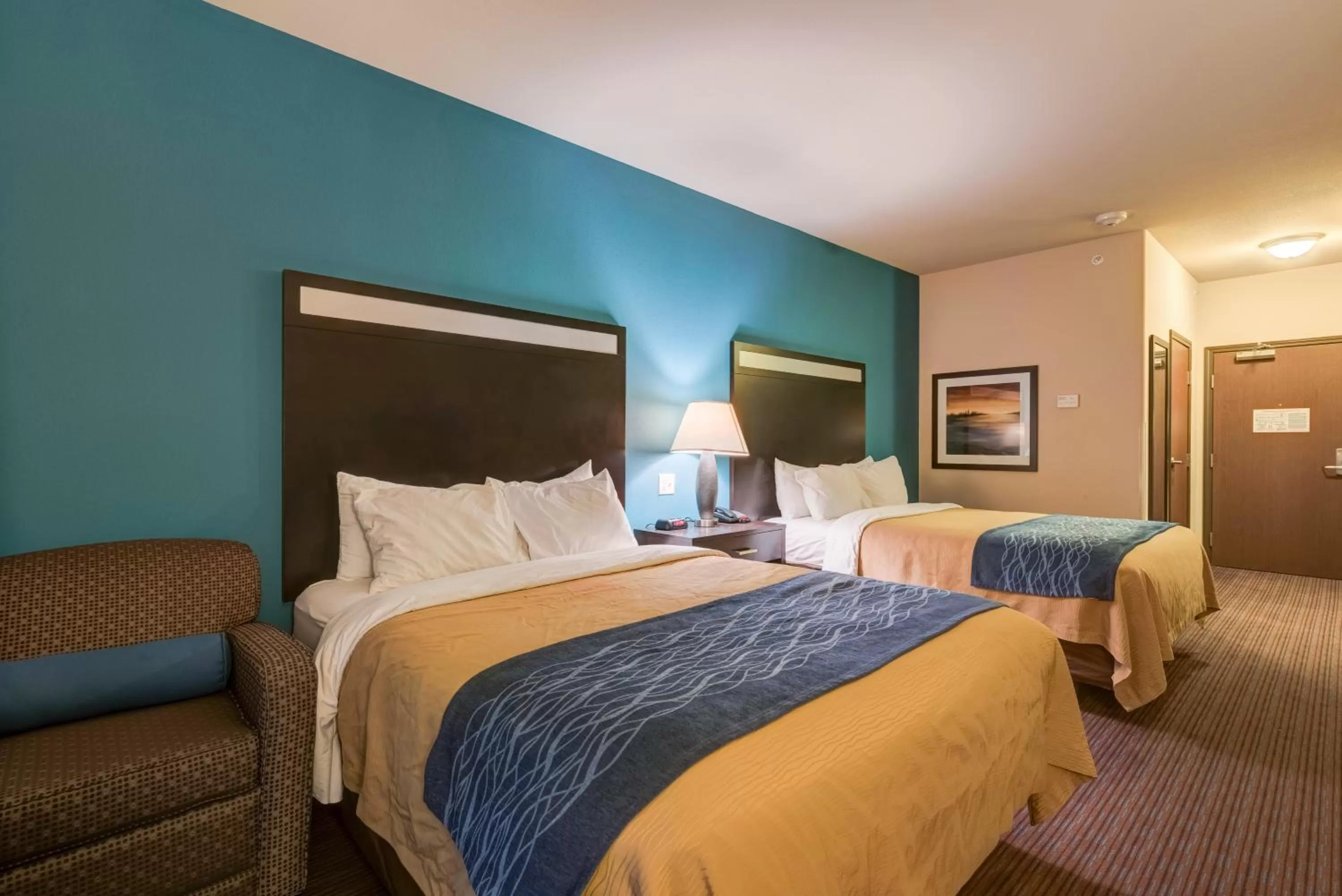 Bed in Grand Vista Hotel Parachute