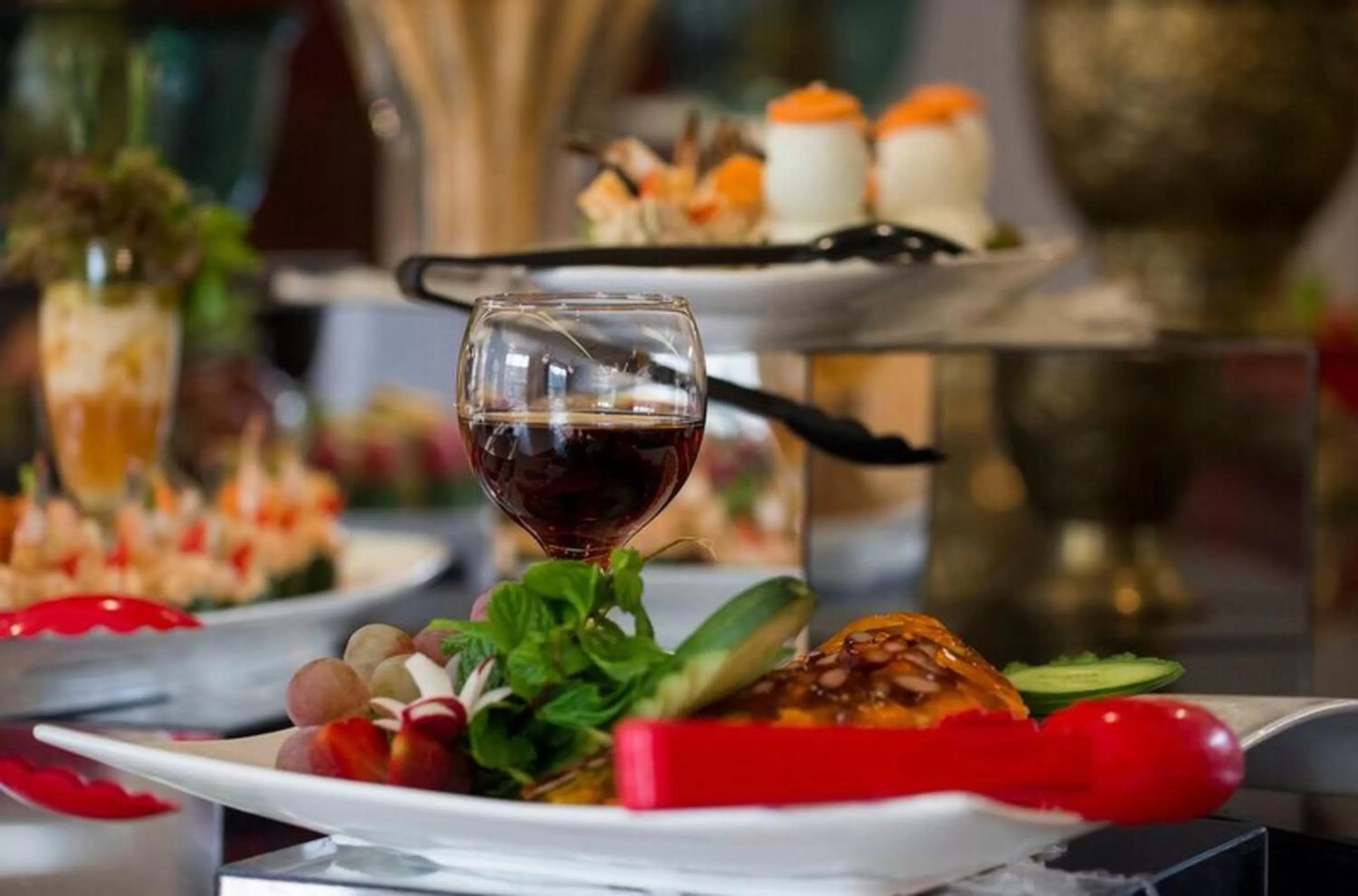 Food in Executives Hotel - Olaya