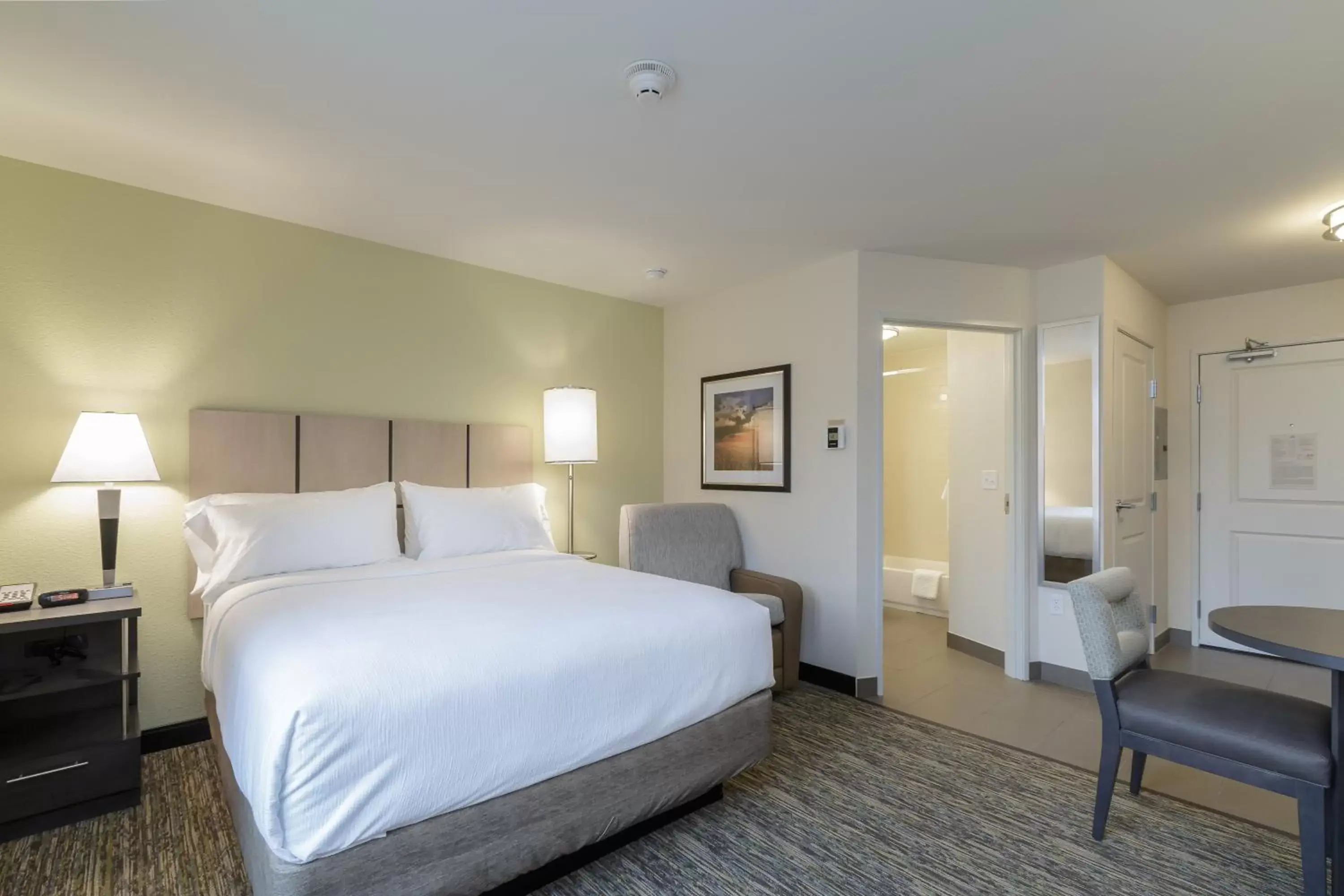 Queen Studio - Disability Access in Candlewood Suites Mishawaka by IHG Queen Studio - Disability Access in Candlewood Suites Mishawaka by IHG