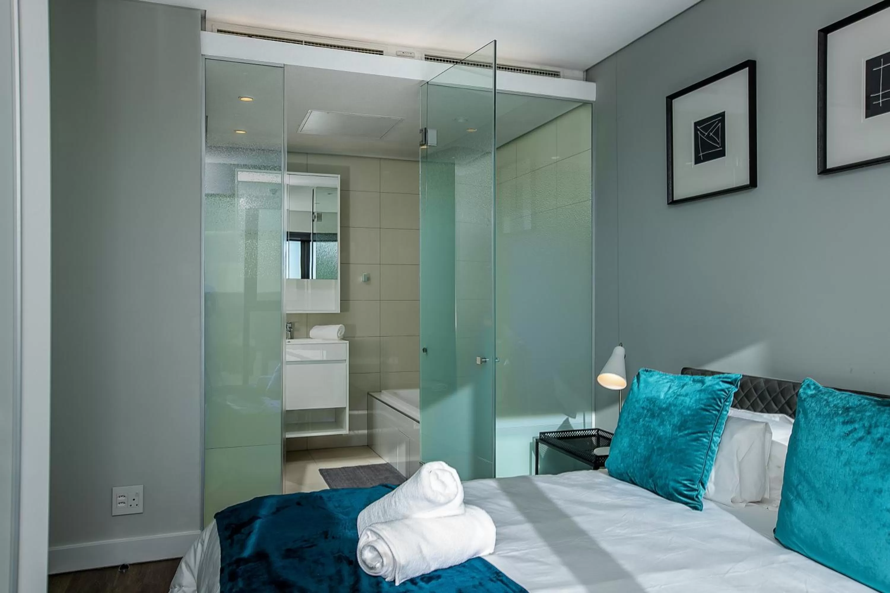 Bedroom, Bed in The Park Central Residence - WITH GENERATOR