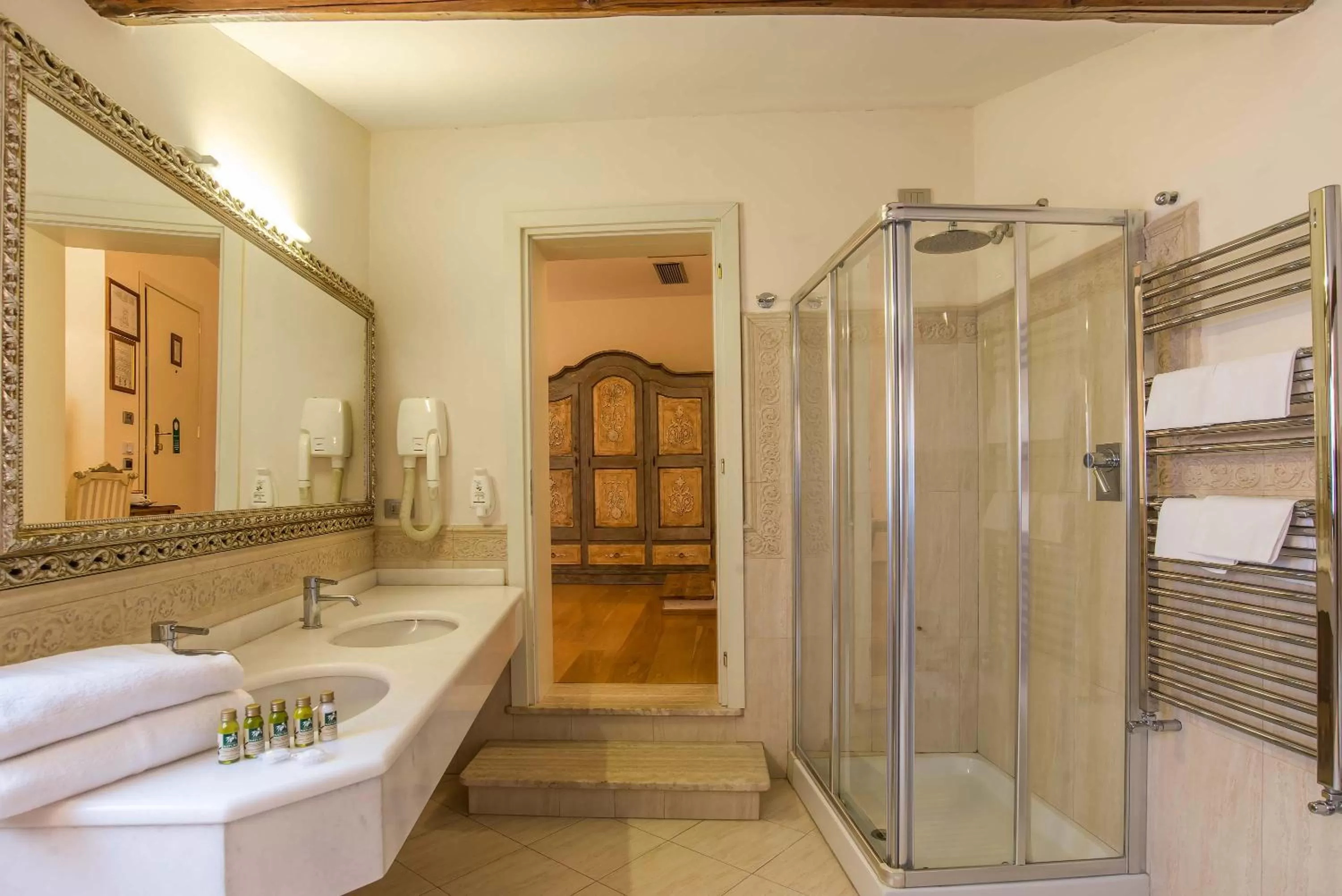 Bathroom in Hotel Atlantic Palace