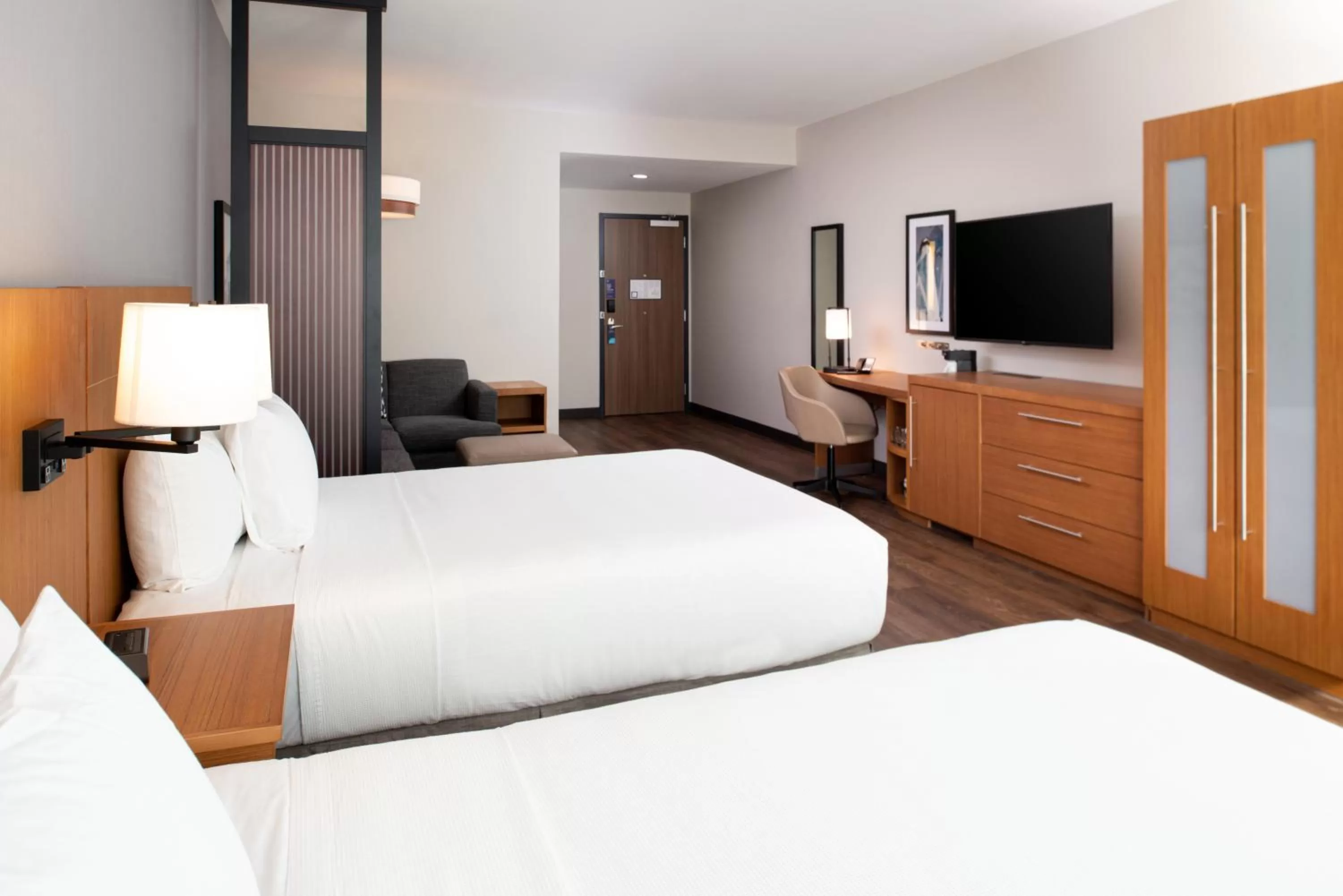 Photo of the whole room, Bed in Hyatt Place Dallas/Rockwall