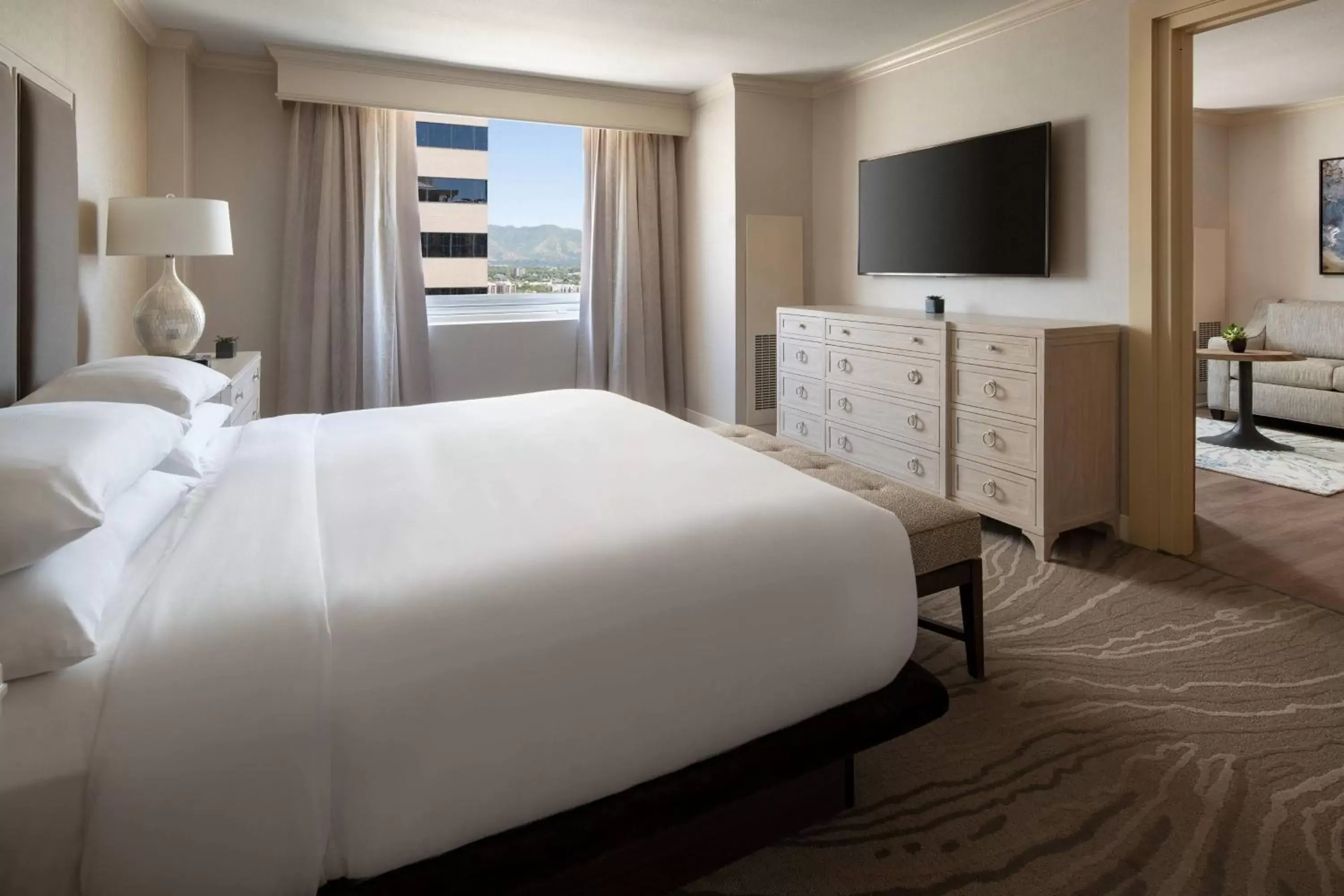 Bedroom, Bed in Marriott Salt Lake City Center