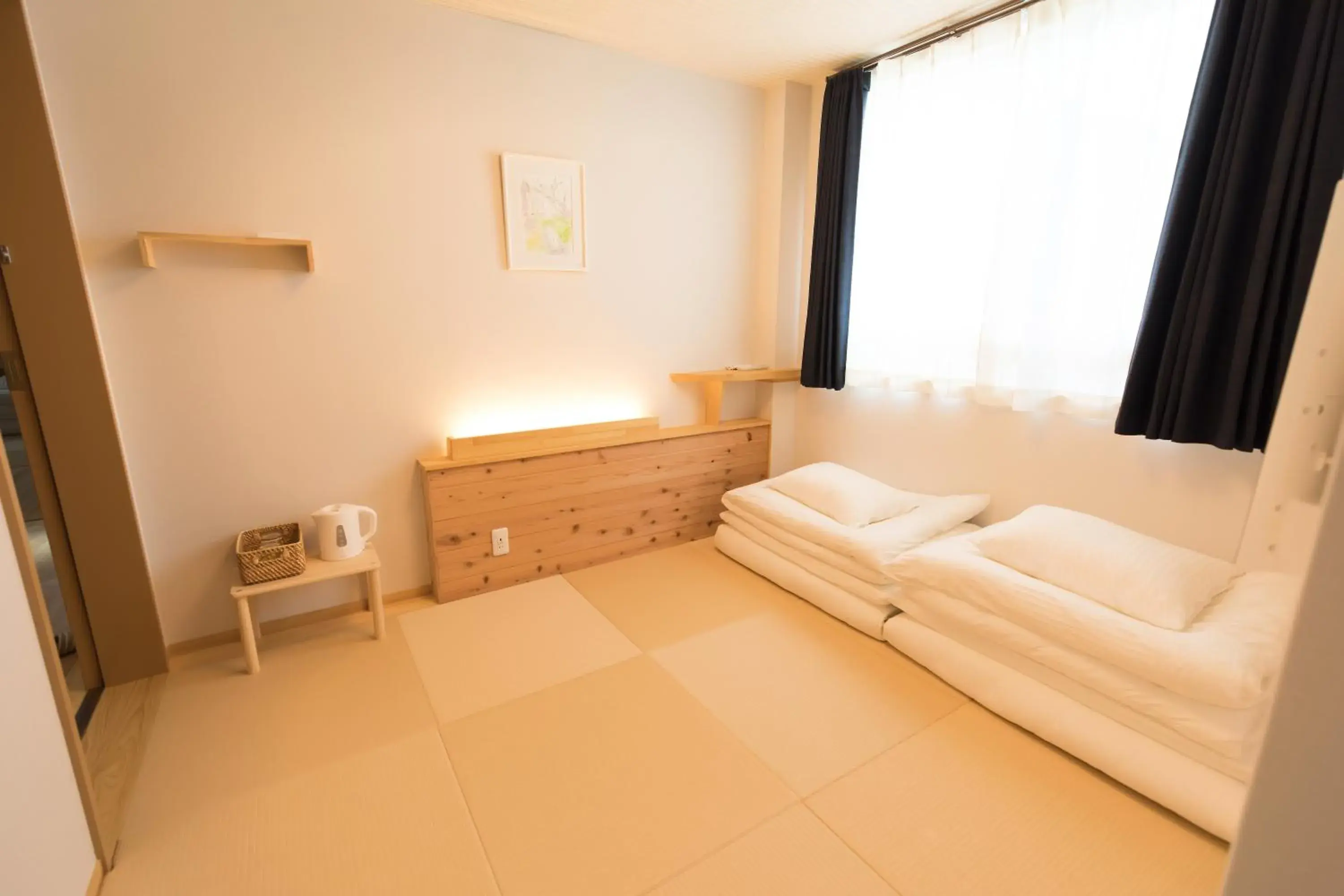 Bedroom, Bed in Onya Tachibana