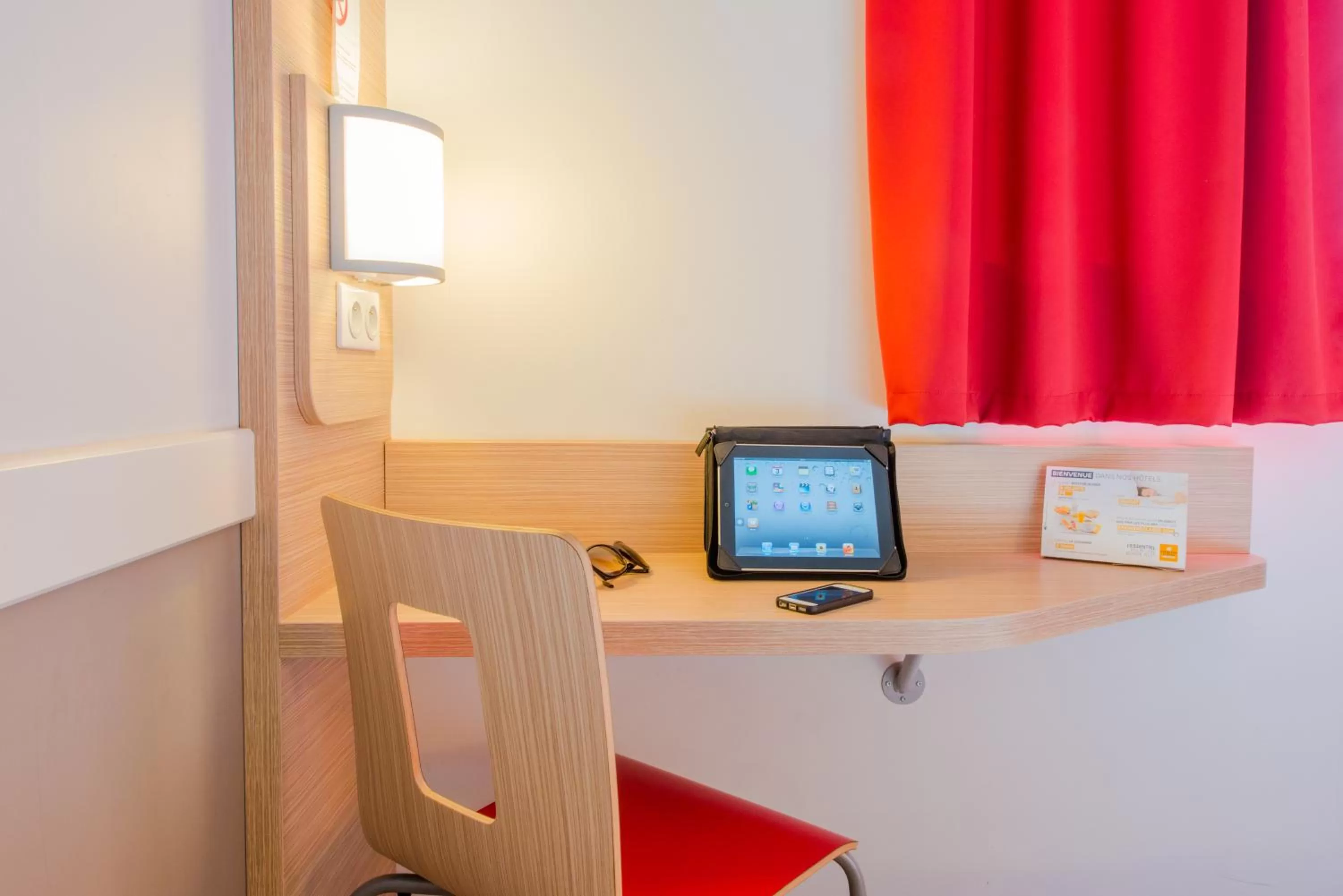 Area and facilities in Hôtel Eco La Rochelle Centre les Minimes