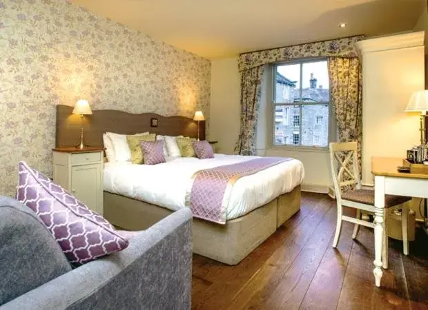 Suite - Dog Friendly in The Devonshire Grassington Suite - Dog Friendly in The Devonshire Grassington
