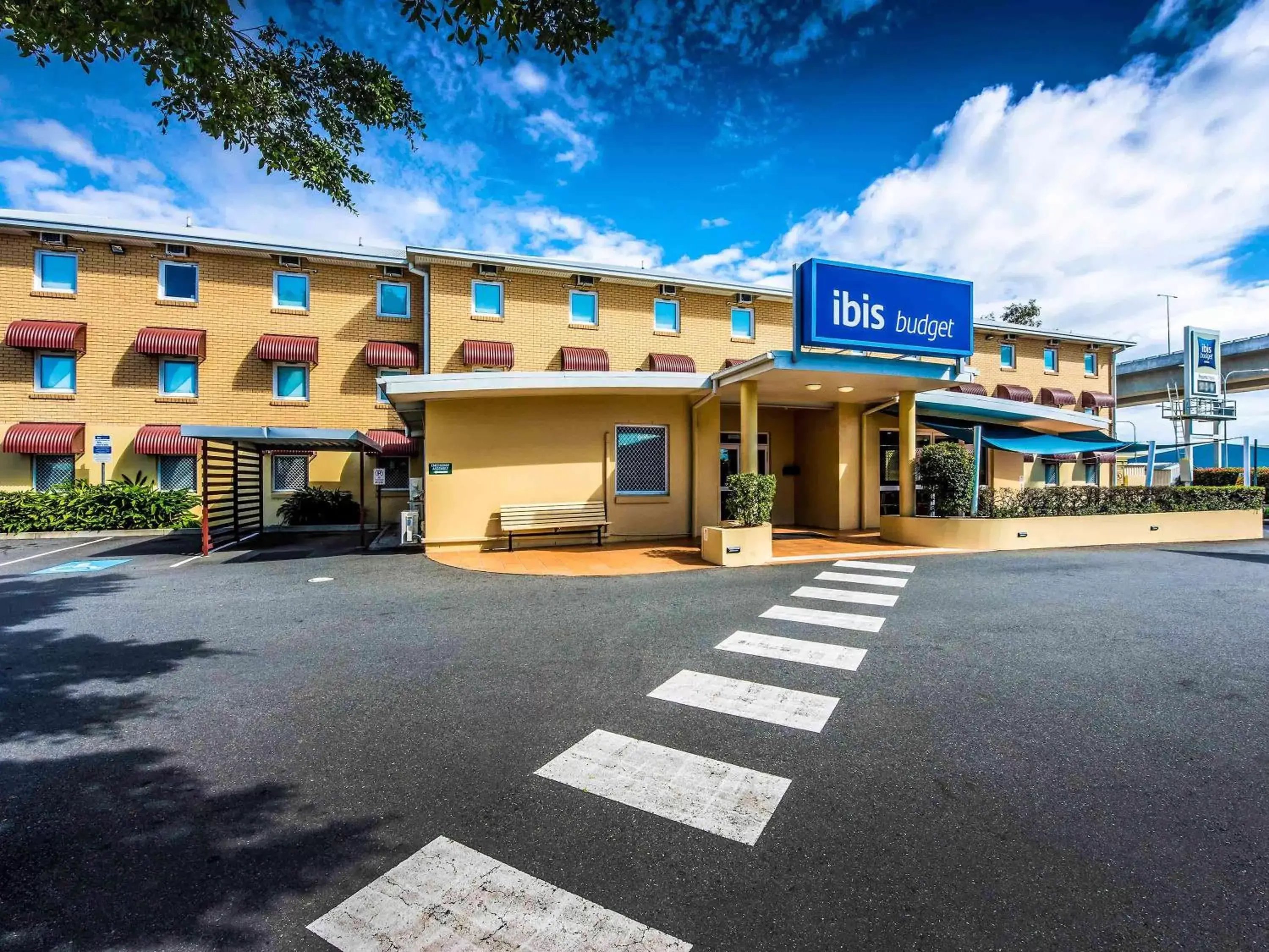 Property building in ibis Budget Brisbane Airport