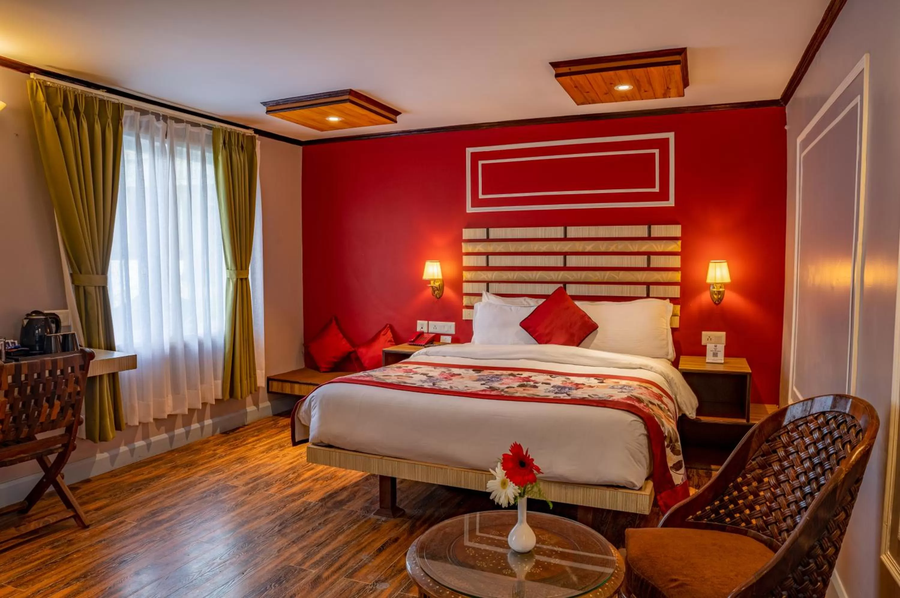 Bed in Mount Conifer Suites & Spa