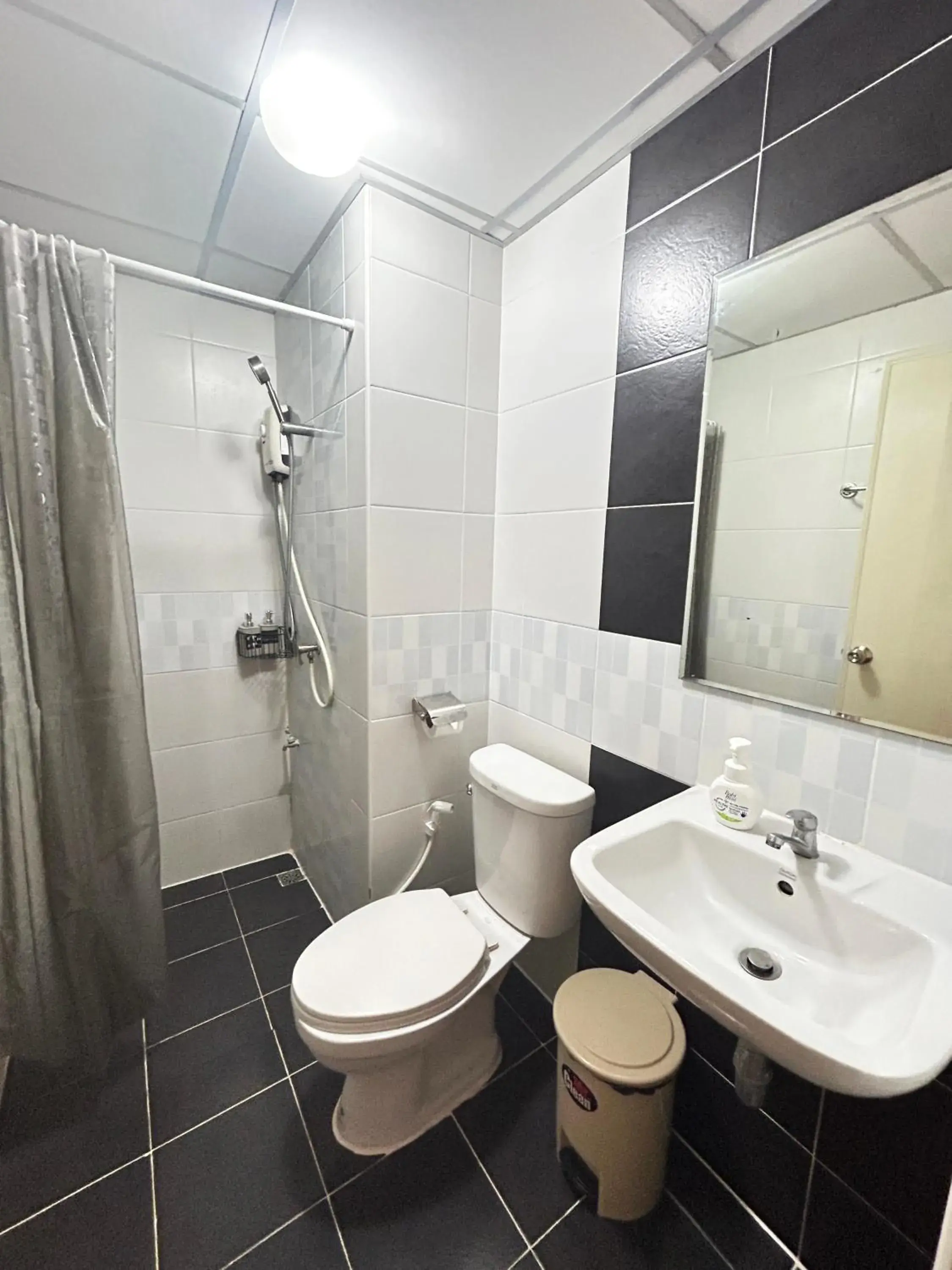 Shower, Bathroom in Hide Bangkok Hostel
