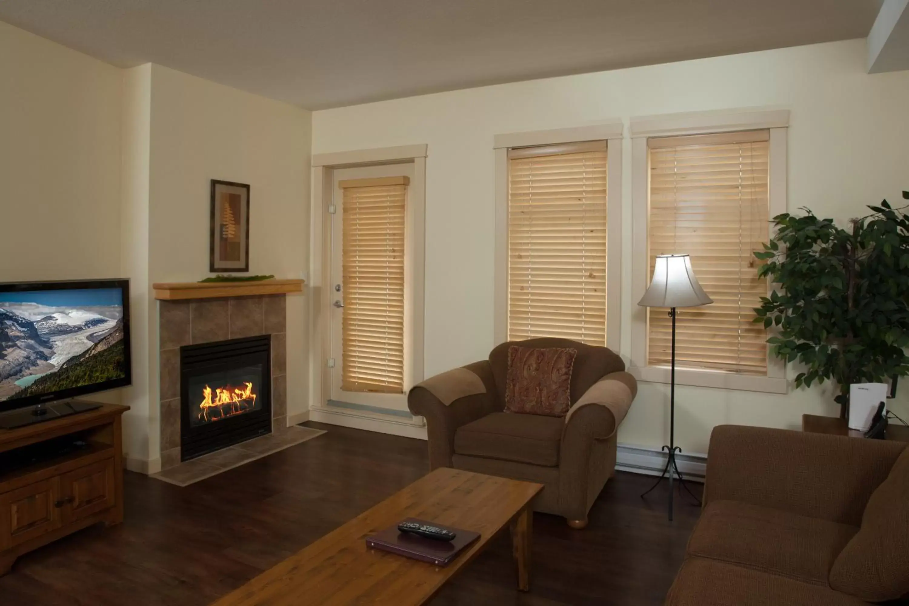 Living room in Lodges at Canmore Living room in Lodges at Canmore