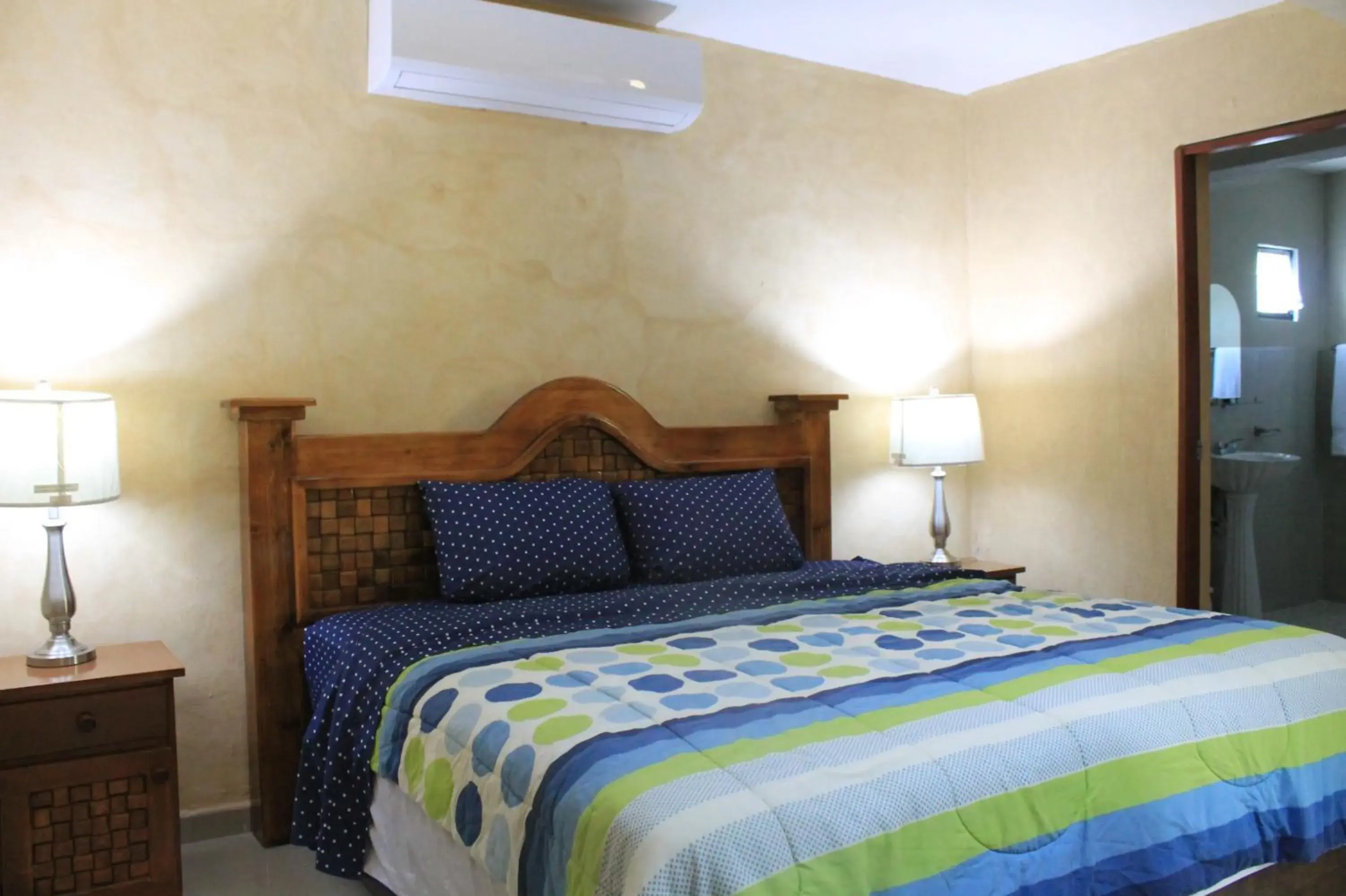 Bedroom, Bed in Hotel La Casona Real