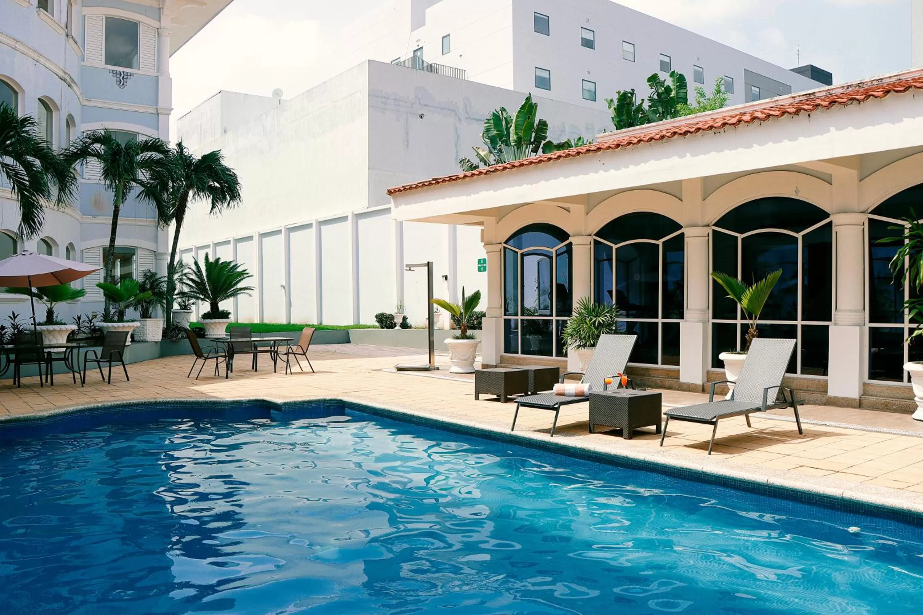 Swimming pool in Quinta Edén Villahermosa