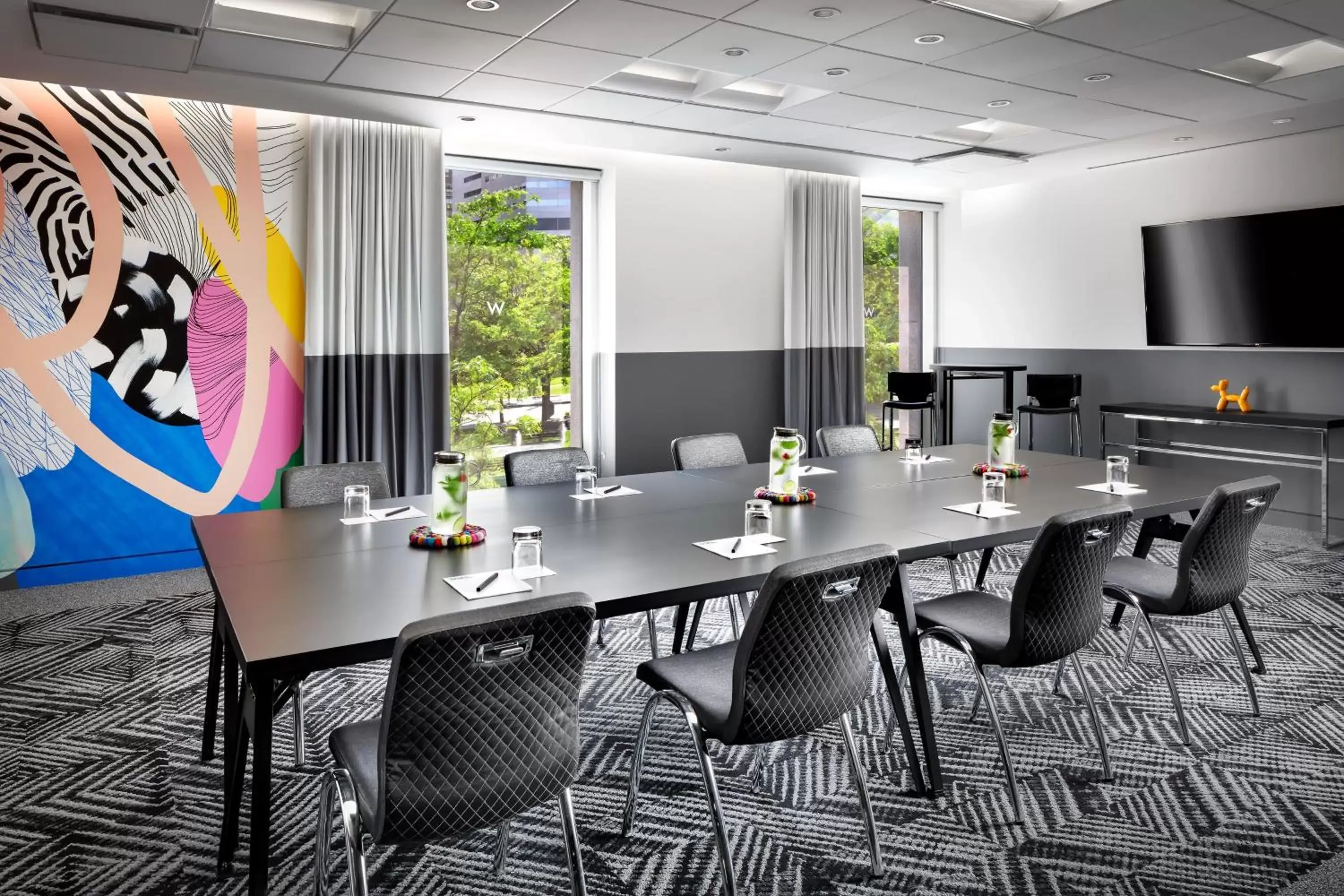 Meeting/conference room in W Montreal